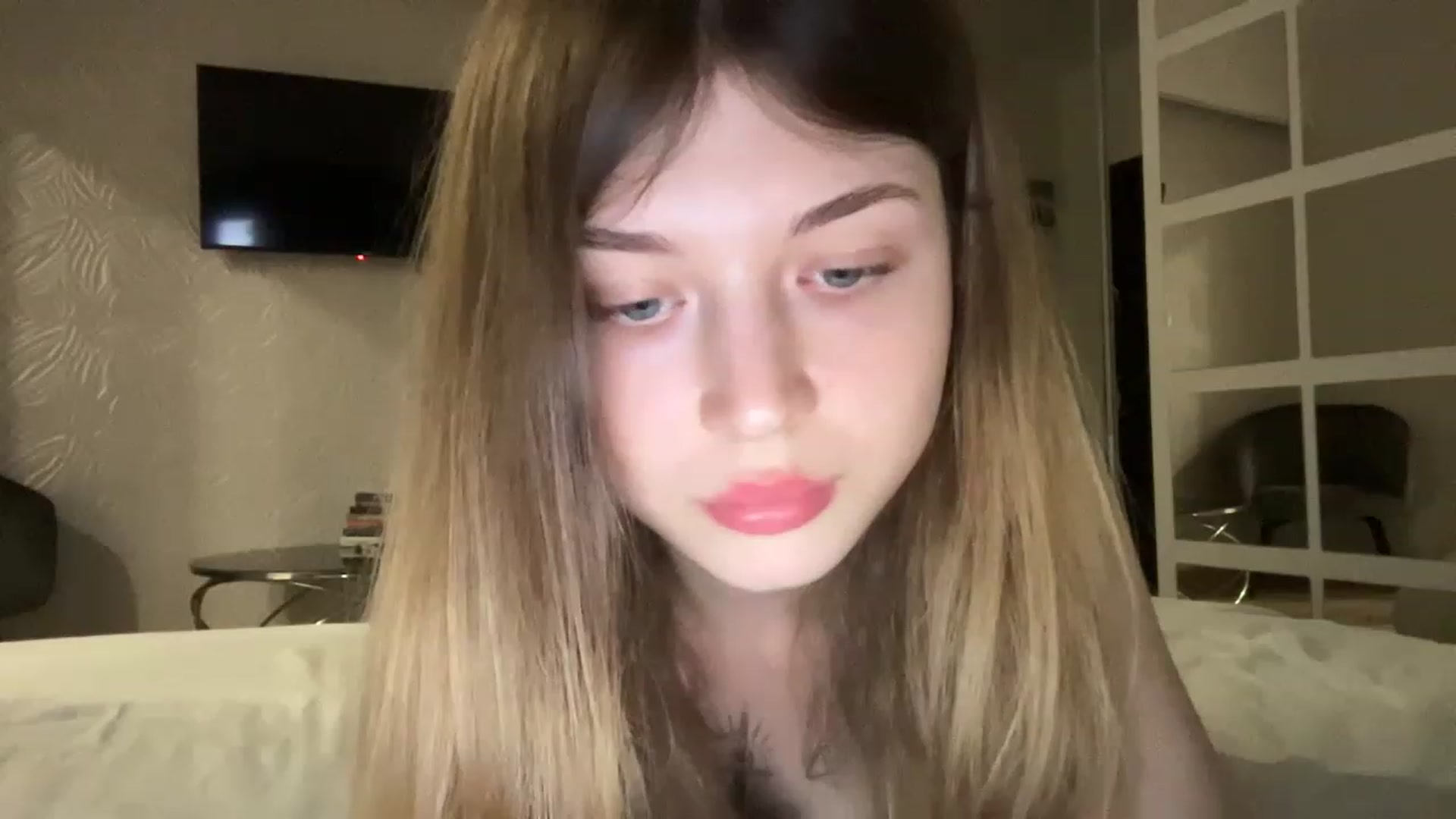 Gallery image thumbnail from Coconut_dream's myfreecams stream on, 08/17/2023, 18:08 image 14 of 20