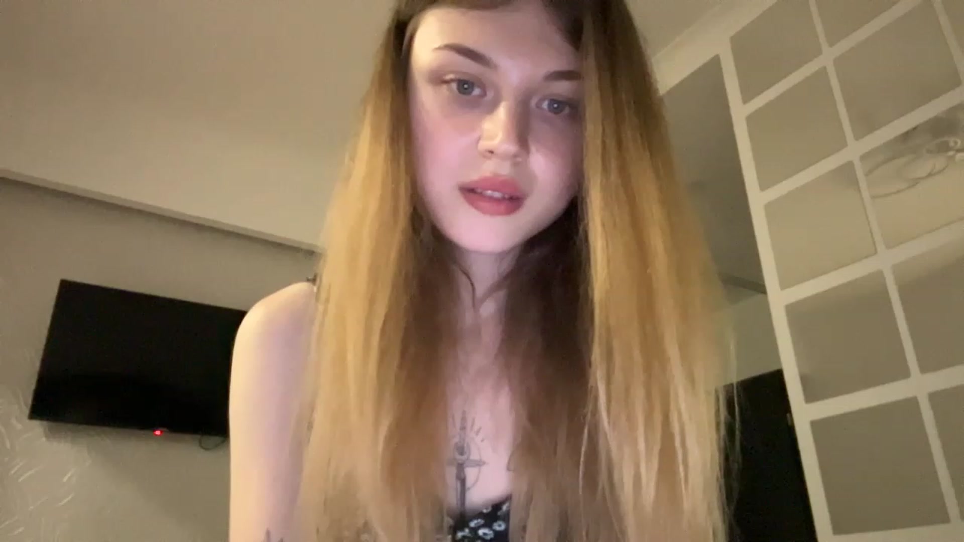 Gallery image thumbnail from Coconut_dream's myfreecams stream on, 08/17/2023, 18:08 image 20 of 20