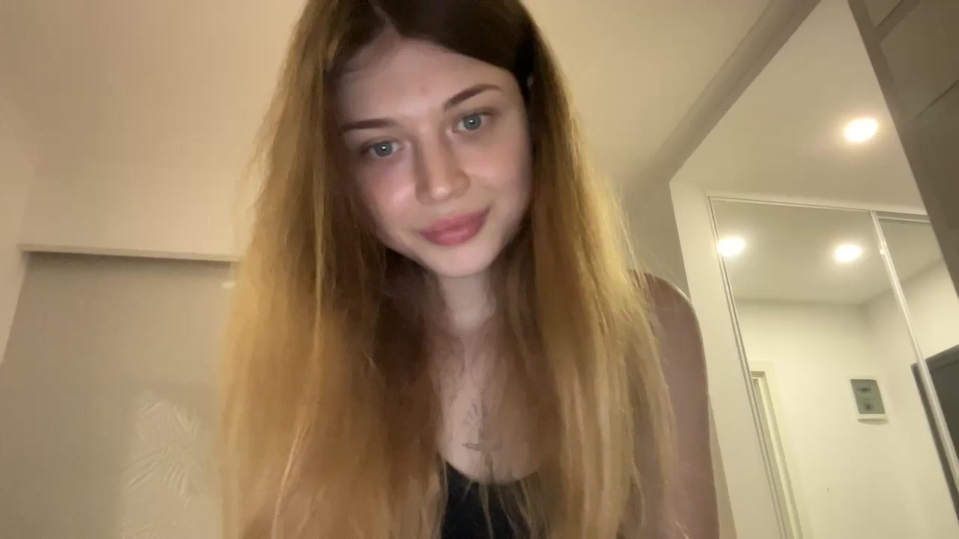 Gallery image thumbnail from Coconut_dream's myfreecams stream on, 08/20/2023, 10:07 image 8 of 20