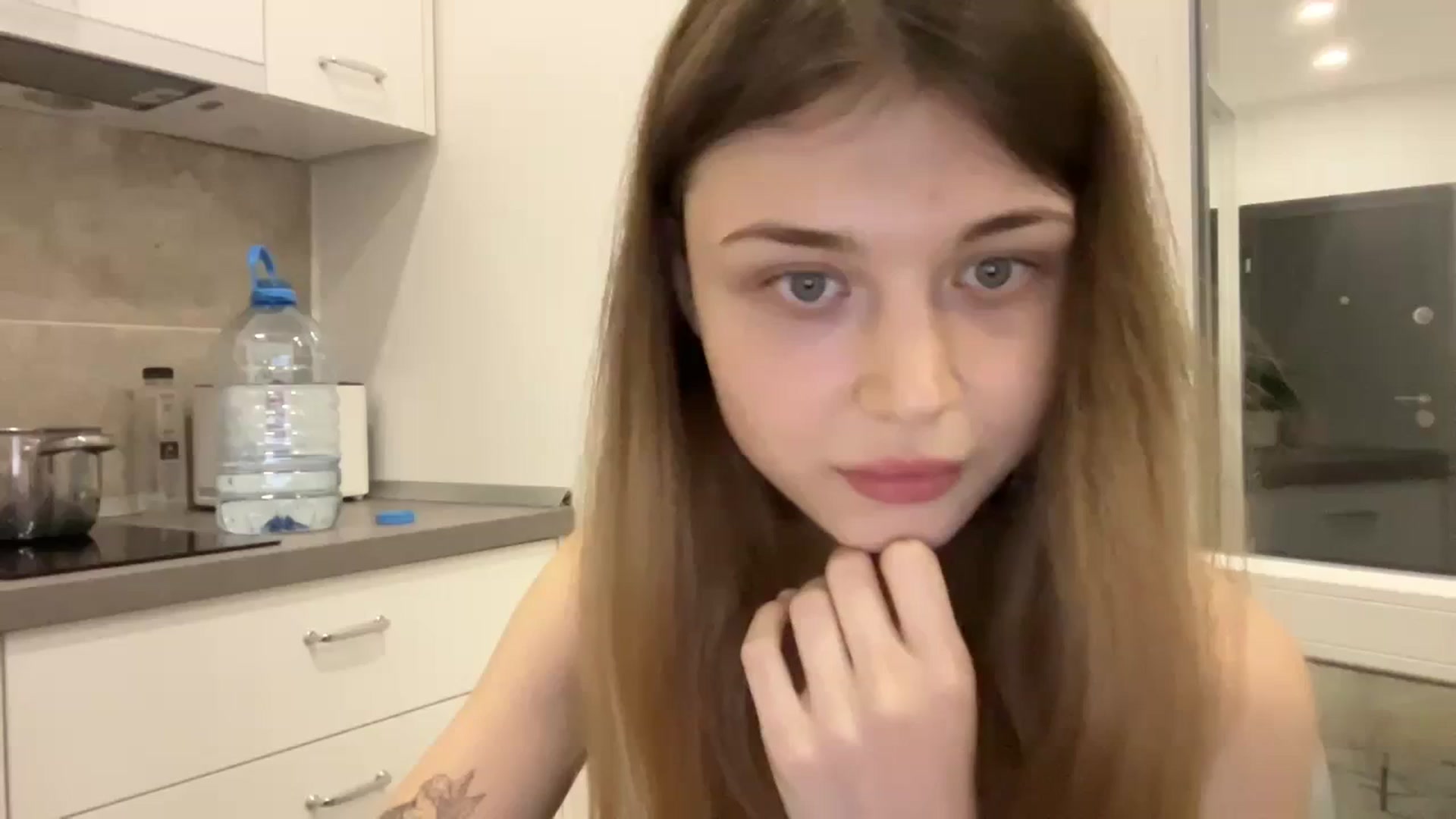 Gallery image thumbnail from Coconut_dream's myfreecams stream on, 08/20/2023, 10:51 image 6 of 20