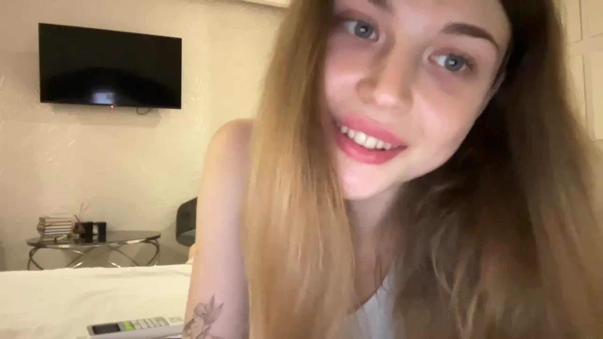Gallery image thumbnail from Coconut_dream's myfreecams stream on, 08/20/2023, 13:01 image 1 of 20