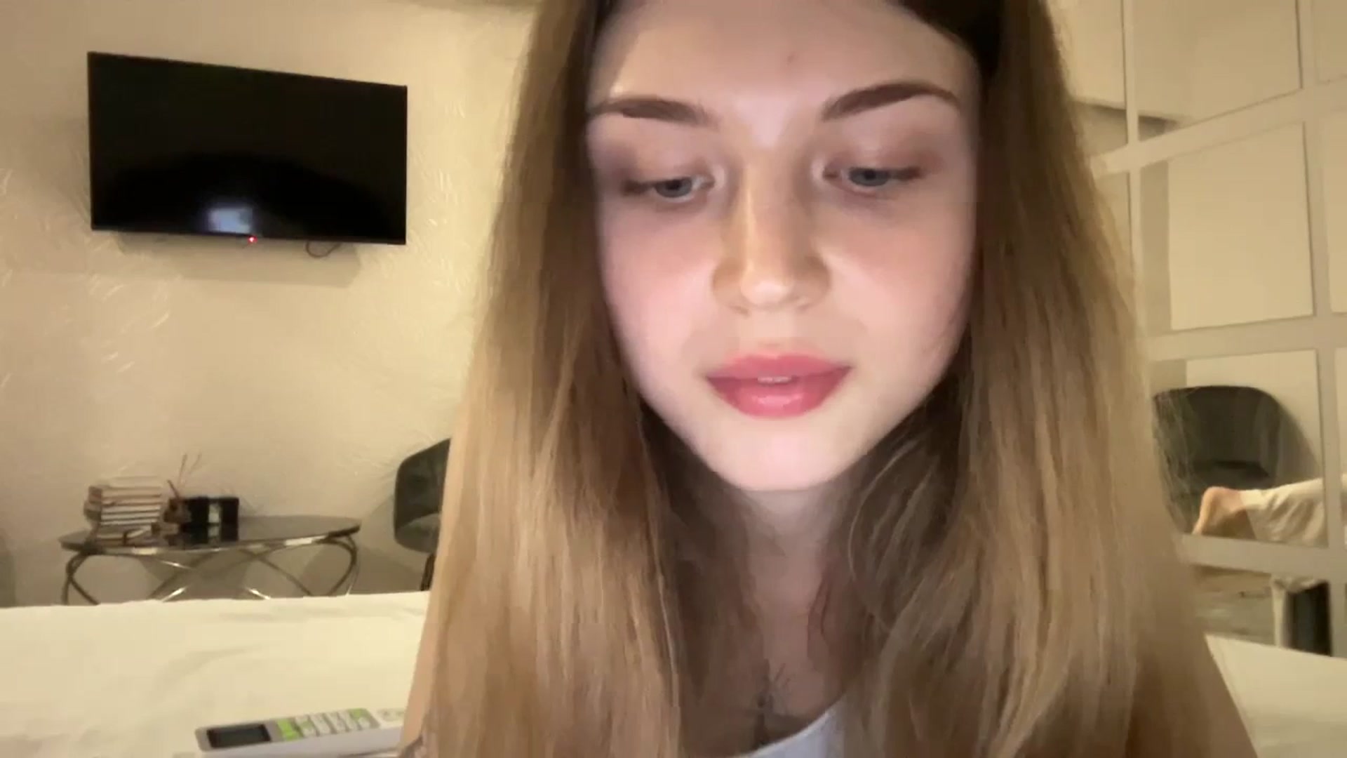 Gallery image thumbnail from Coconut_dream's myfreecams stream on, 08/20/2023, 13:01 image 3 of 20