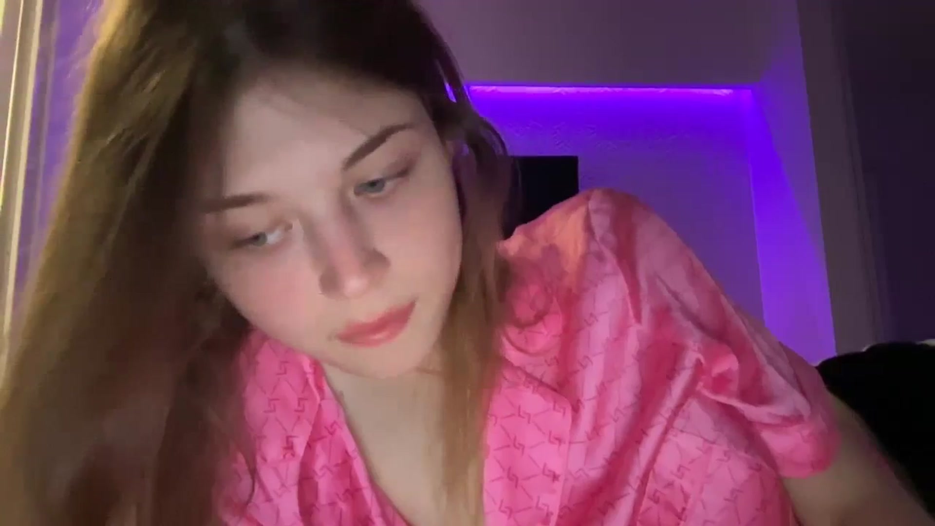 Gallery image thumbnail from Coconut_dream's myfreecams stream on, 08/21/2023, 19:33 image 14 of 20