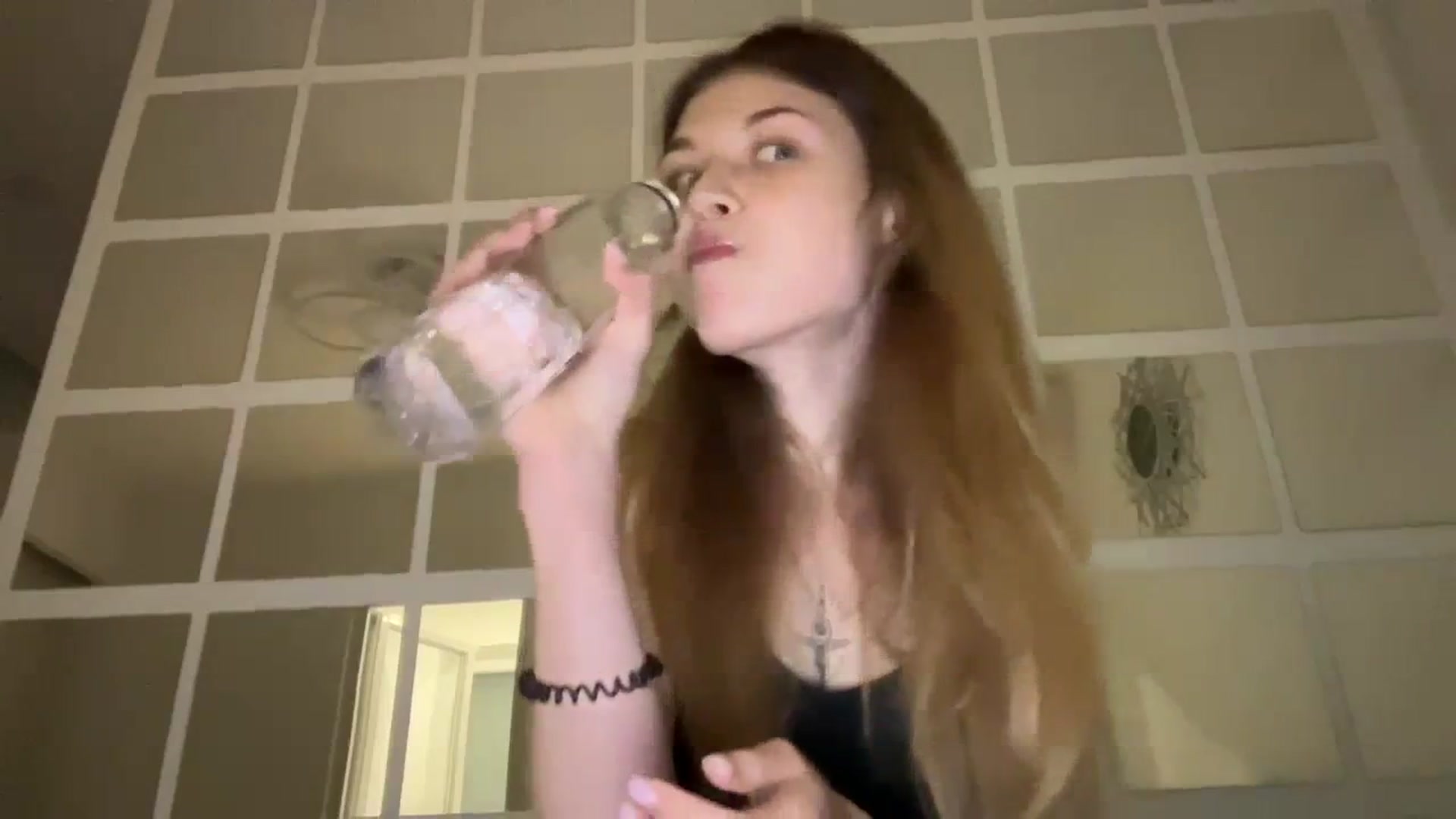 Gallery image thumbnail from Coconut_dream's myfreecams stream on, 08/24/2023, 08:00 image 10 of 20