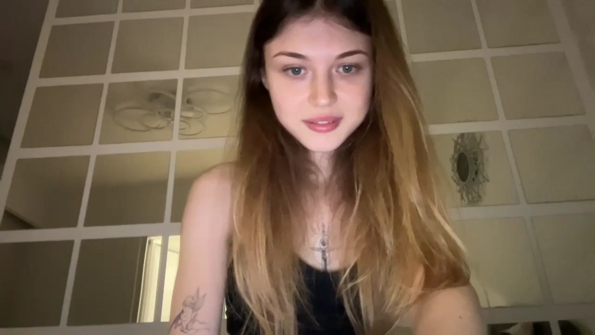 Gallery image thumbnail from Coconut_dream's myfreecams stream on, 08/24/2023, 08:00 image 17 of 20