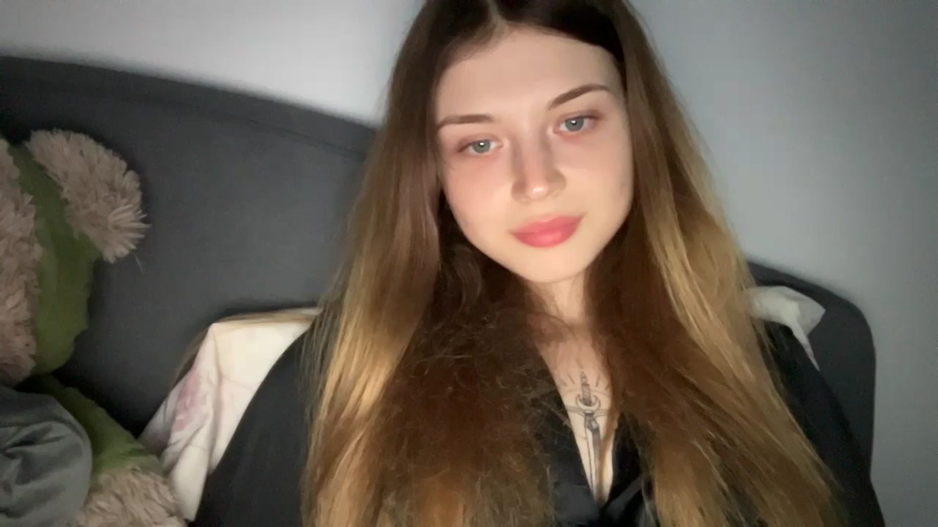 Gallery image thumbnail from Coconut_dream's myfreecams stream on, 08/24/2023, 18:49 image 15 of 20