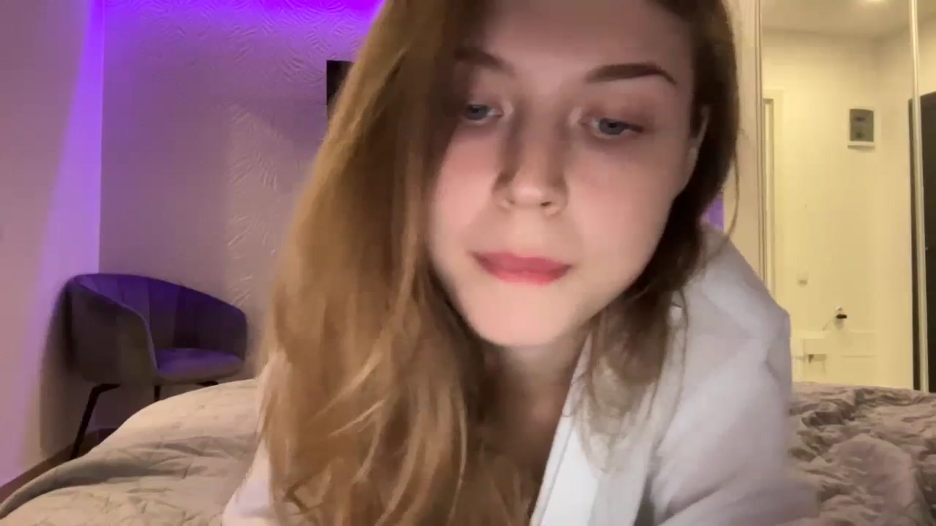 Gallery image thumbnail from Coconut_dream's myfreecams stream on, 08/25/2023, 15:37 image 15 of 20