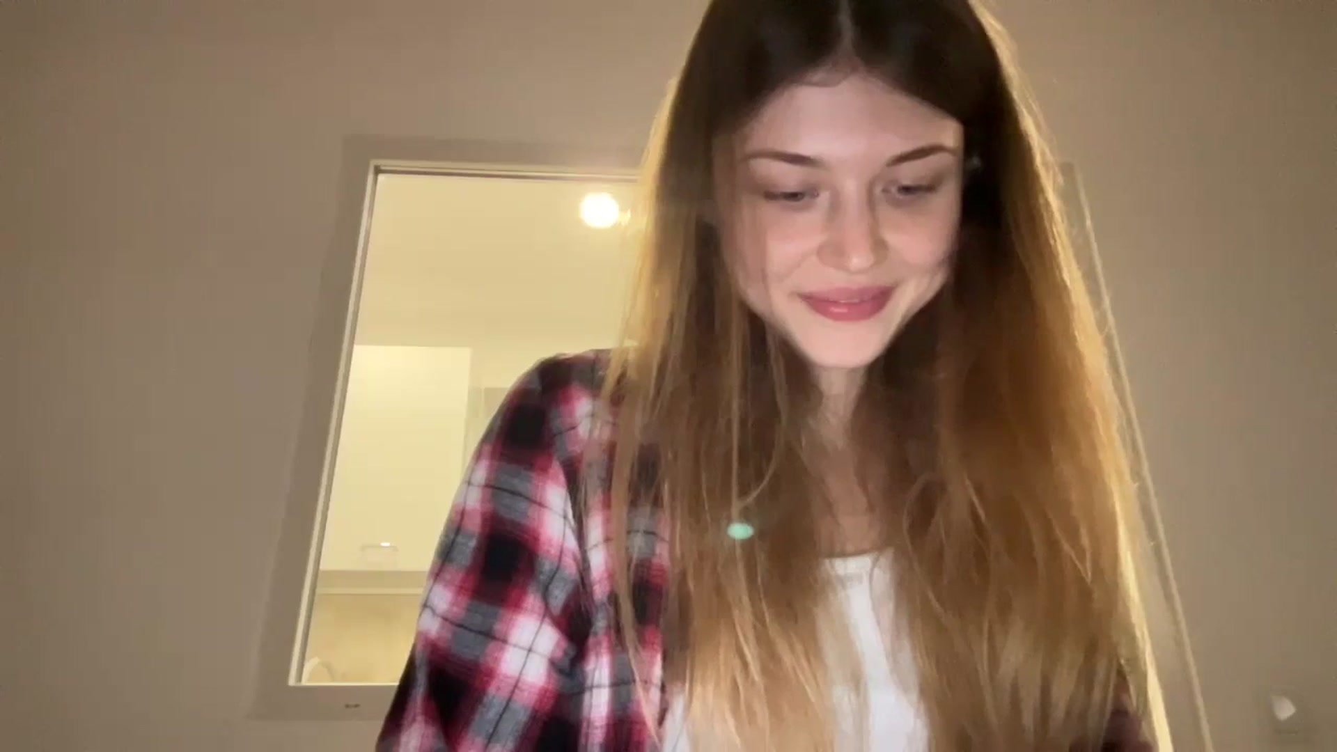 Gallery image thumbnail from Coconut_dream's myfreecams stream on, 08/26/2023, 08:41 image 4 of 20
