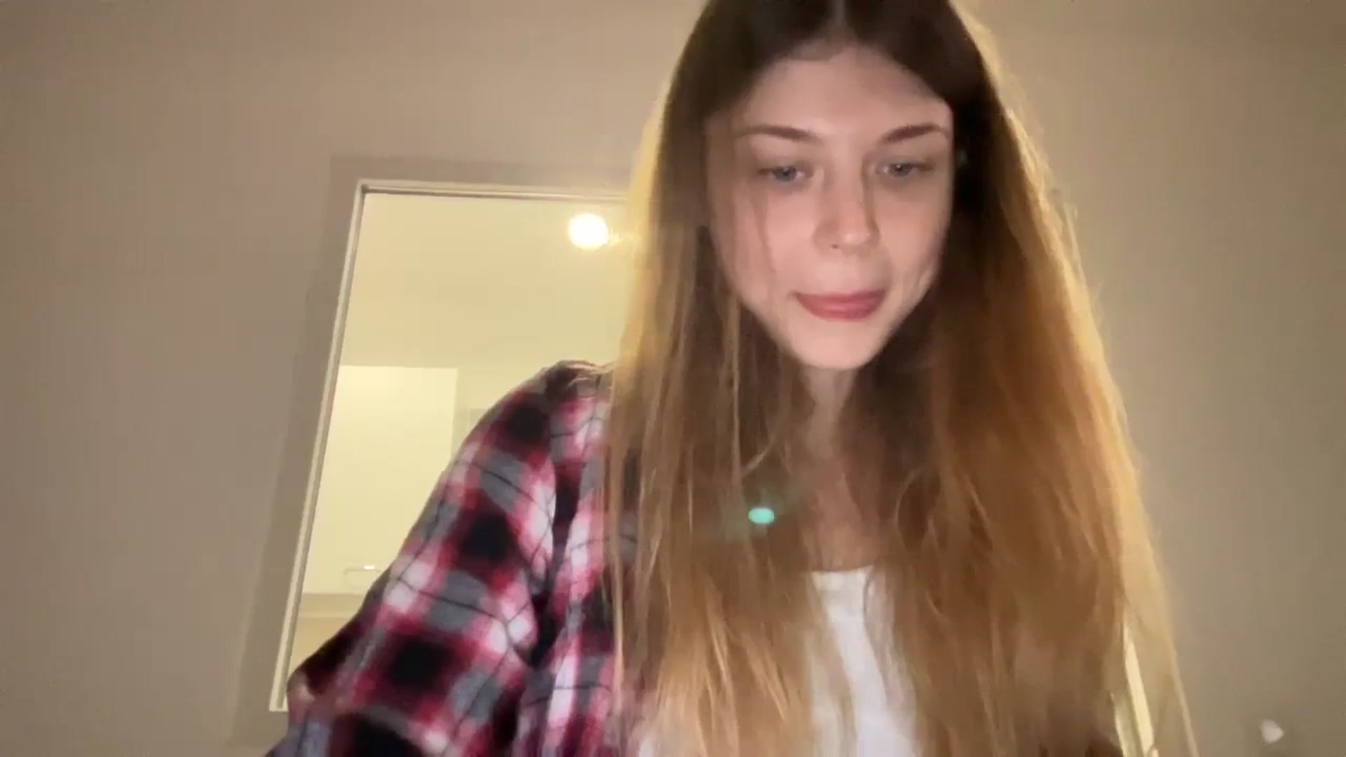 Gallery image thumbnail from Coconut_dream's myfreecams stream on, 08/26/2023, 08:41 image 5 of 20