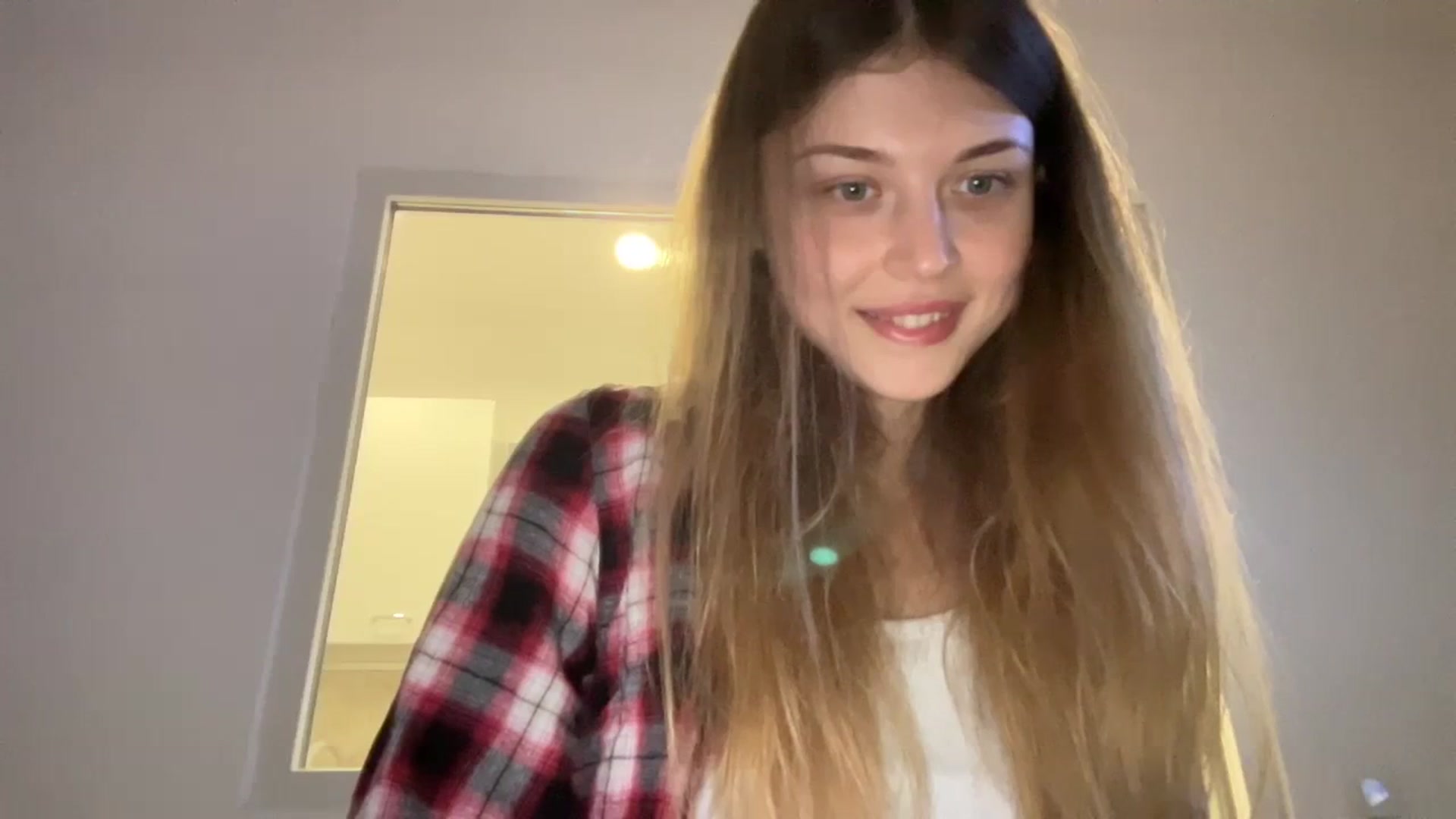 Gallery image thumbnail from Coconut_dream's myfreecams stream on, 08/26/2023, 08:41 image 6 of 20