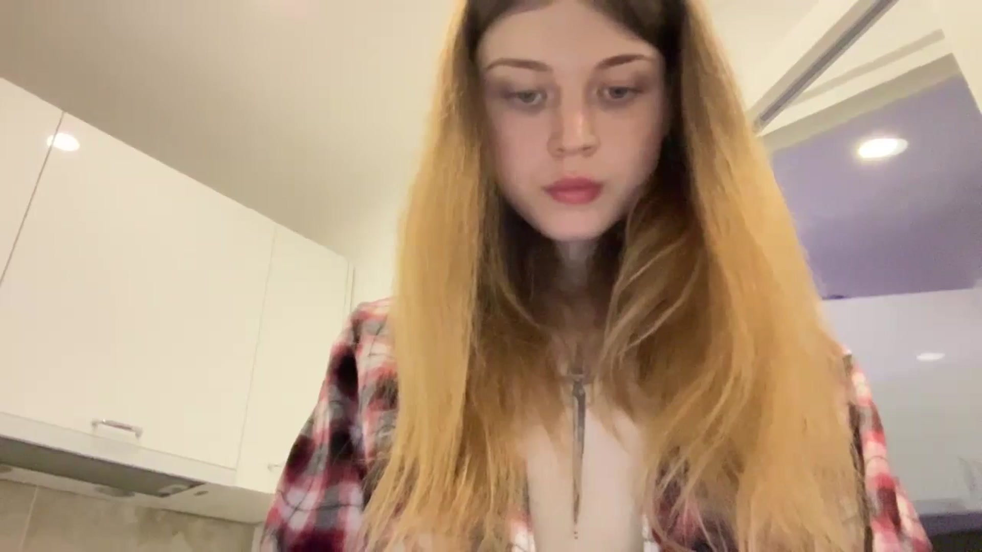Gallery image thumbnail from Coconut_dream's myfreecams stream on, 08/27/2023, 16:33 image 18 of 20