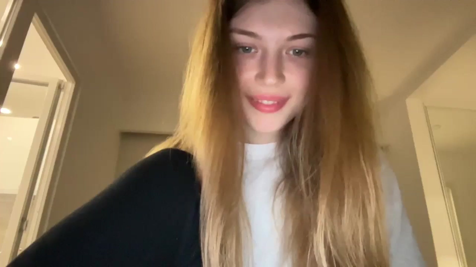 Gallery image thumbnail from Coconut_dream's myfreecams stream on, 08/30/2023, 07:09 image 1 of 20
