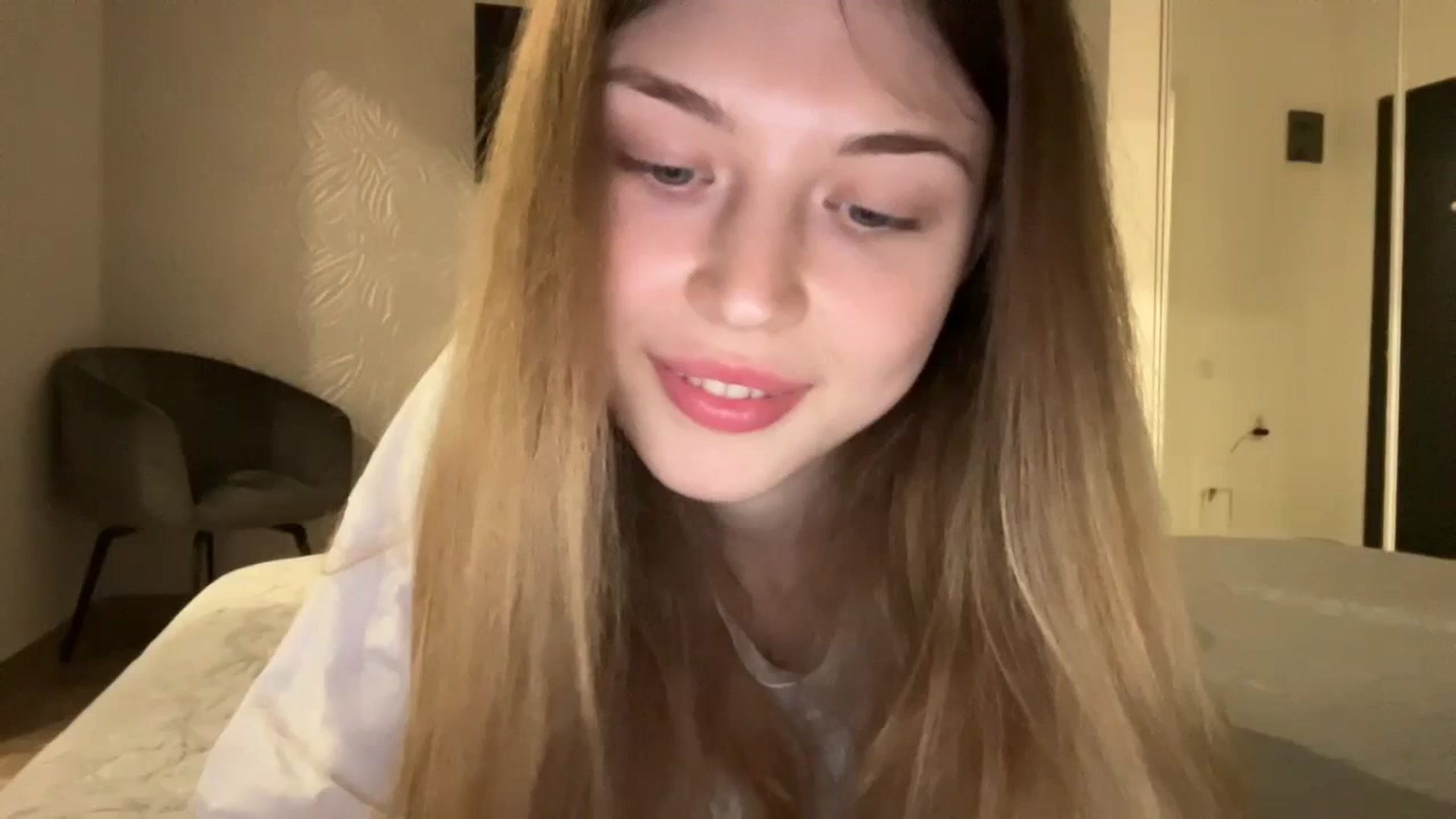 Gallery image thumbnail from Coconut_dream's myfreecams stream on, 08/30/2023, 08:52 image 10 of 20