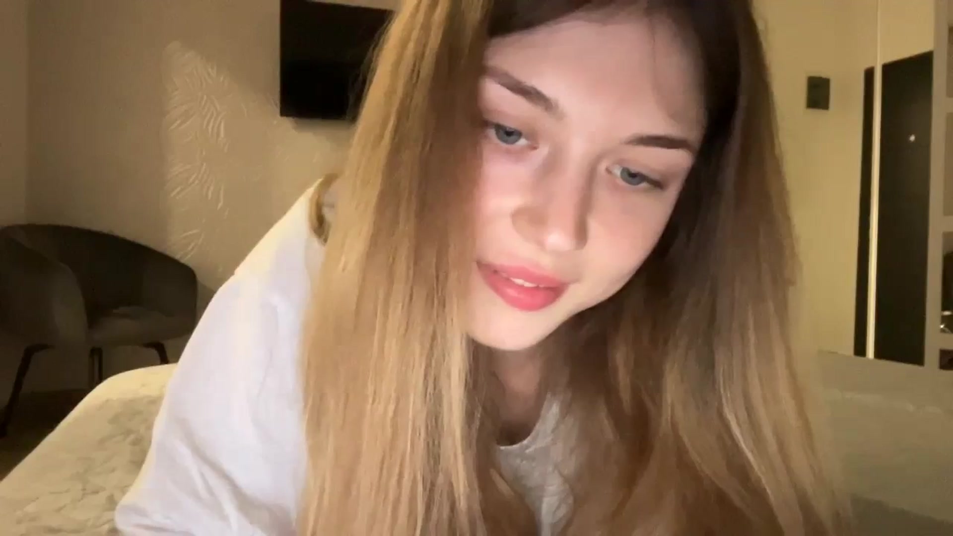 Gallery image thumbnail from Coconut_dream's myfreecams stream on, 08/30/2023, 08:52 image 16 of 20
