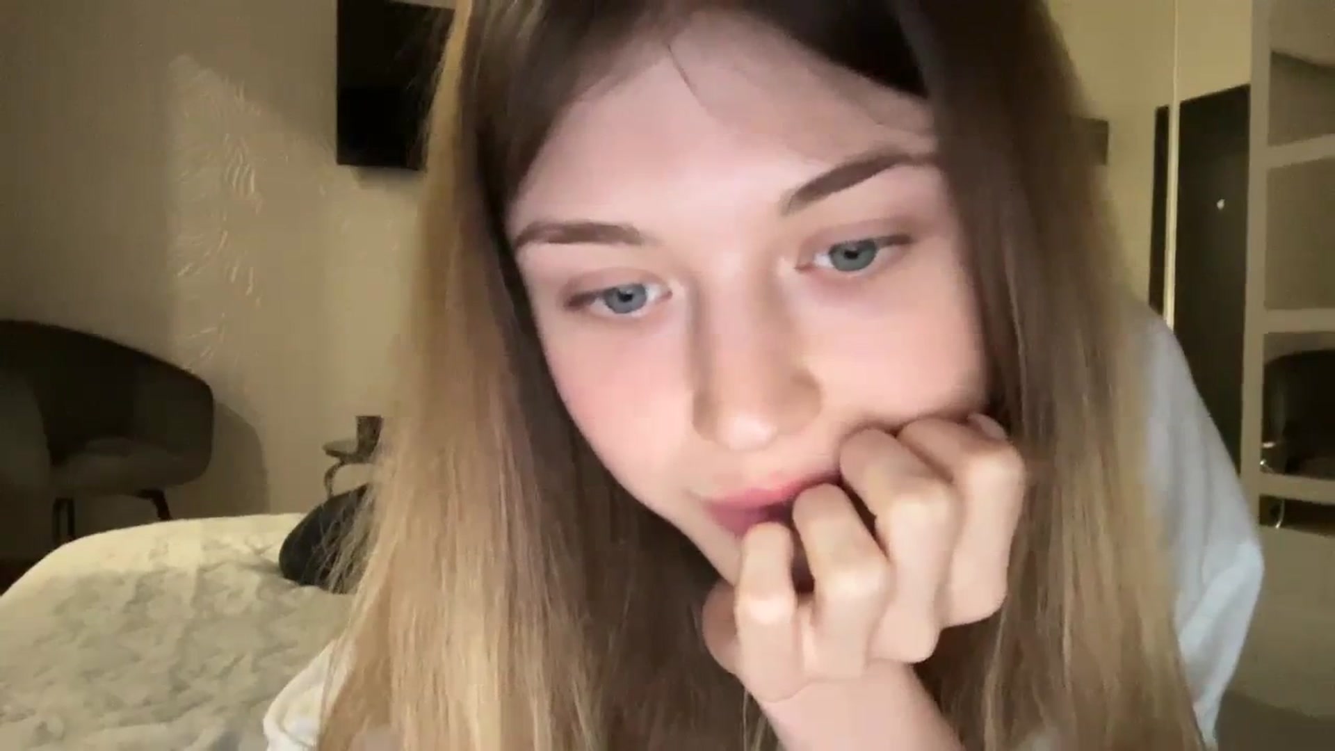 Gallery image thumbnail from Coconut_dream's myfreecams stream on, 08/30/2023, 09:13 image 13 of 20