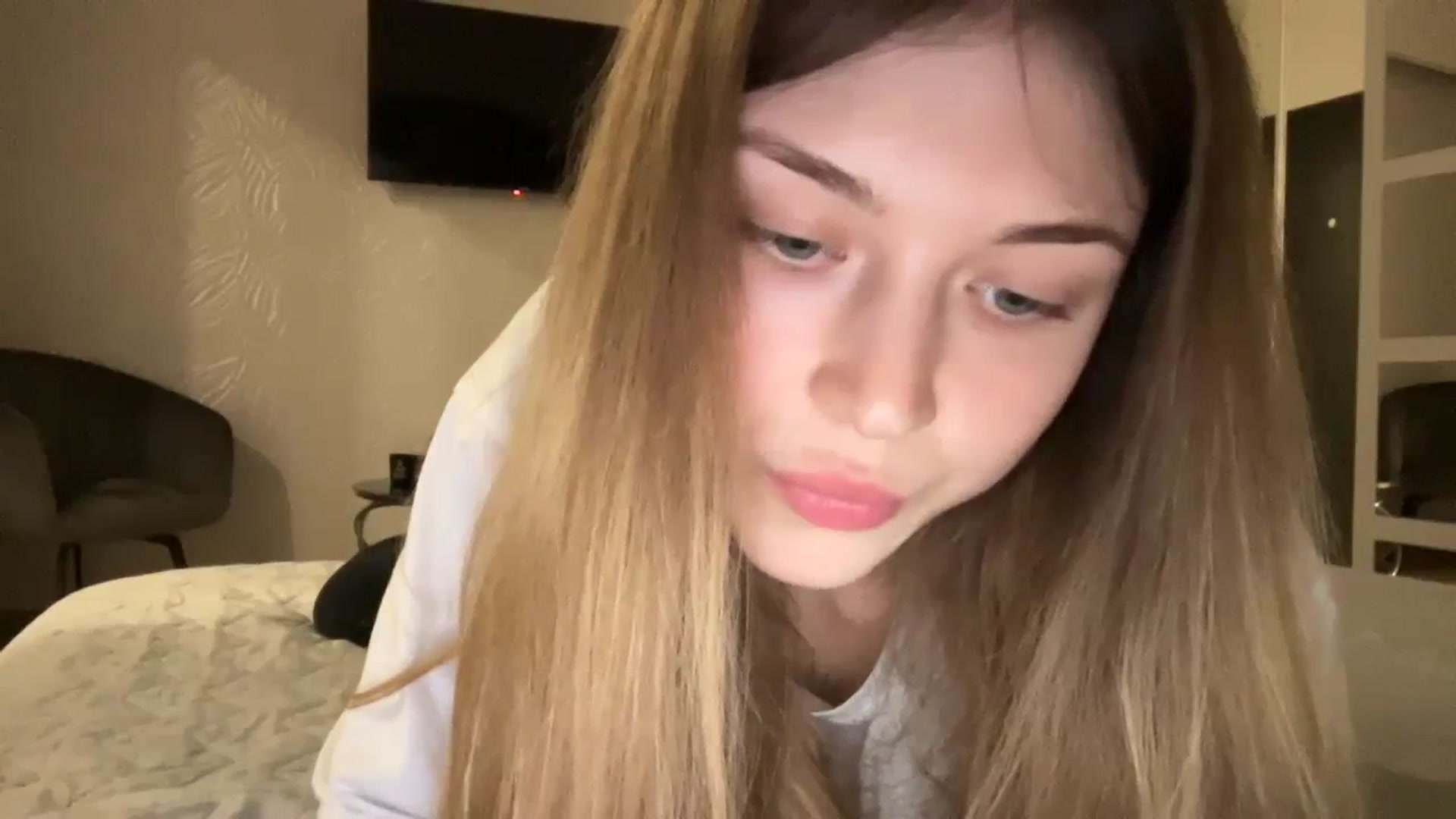Gallery image thumbnail from Coconut_dream's myfreecams stream on, 08/30/2023, 09:13 image 4 of 20