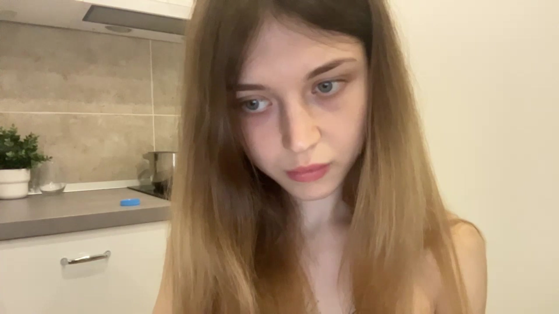 Gallery image thumbnail from Coconut_dream's myfreecams stream on, 09/02/2023, 08:17 image 19 of 20