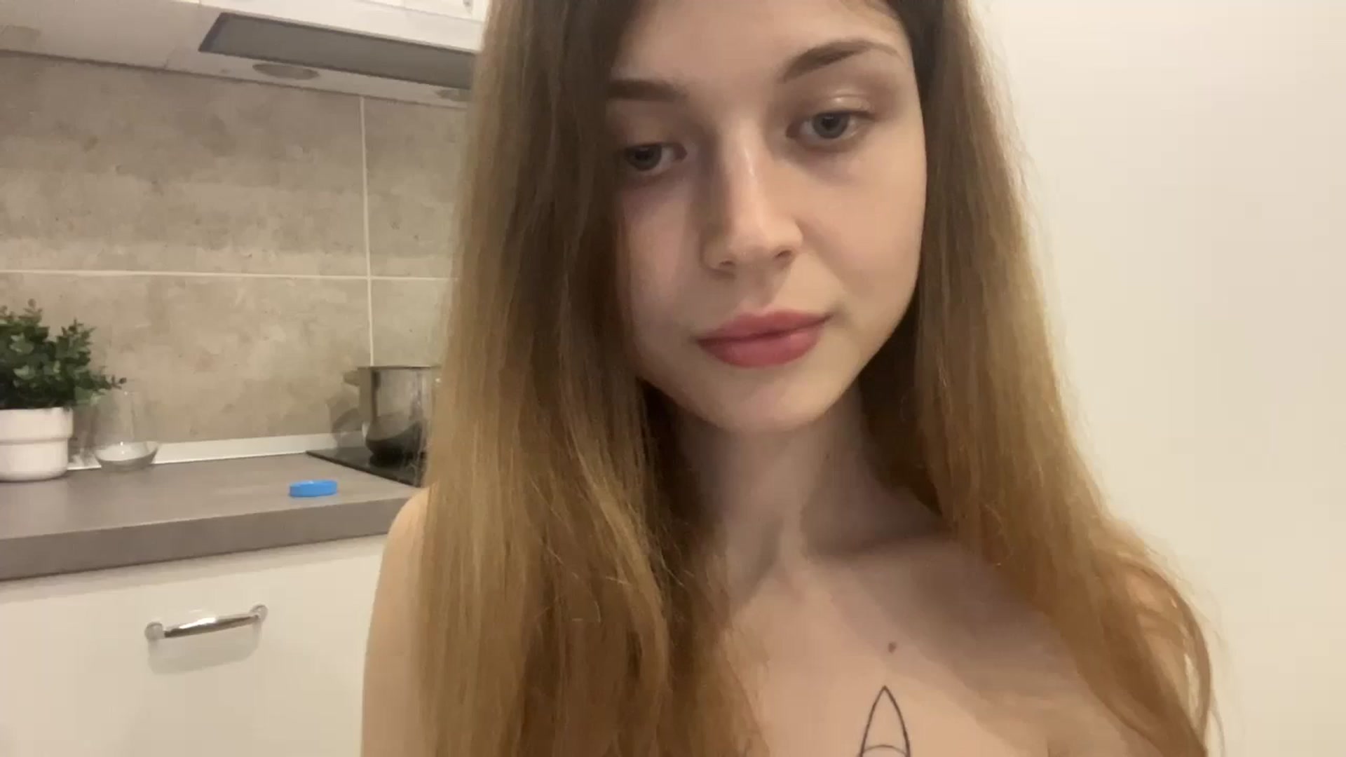 Gallery image thumbnail from Coconut_dream's myfreecams stream on, 09/02/2023, 08:17 image 15 of 20
