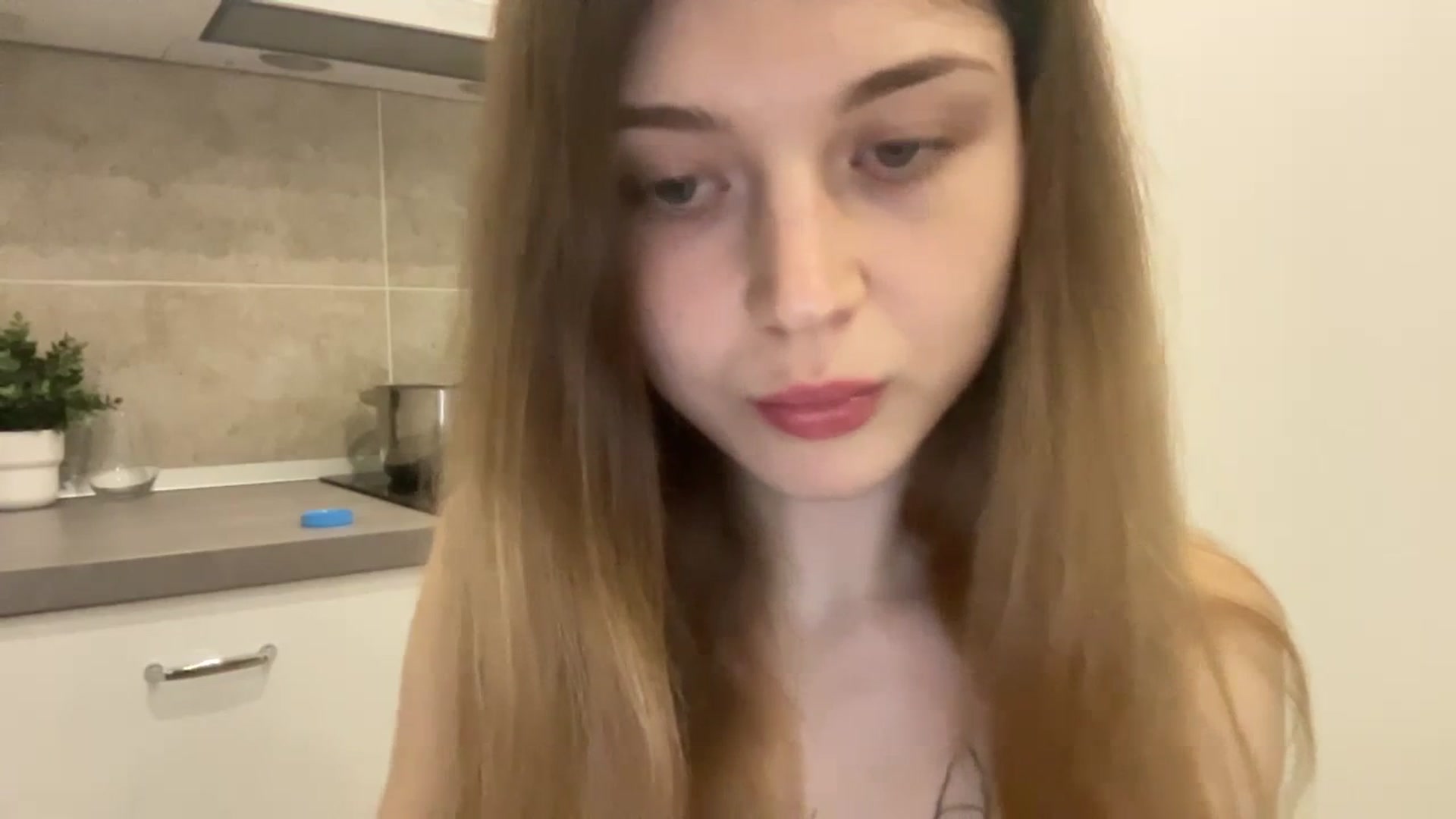Gallery image thumbnail from Coconut_dream's myfreecams stream on, 09/02/2023, 08:17 image 10 of 20