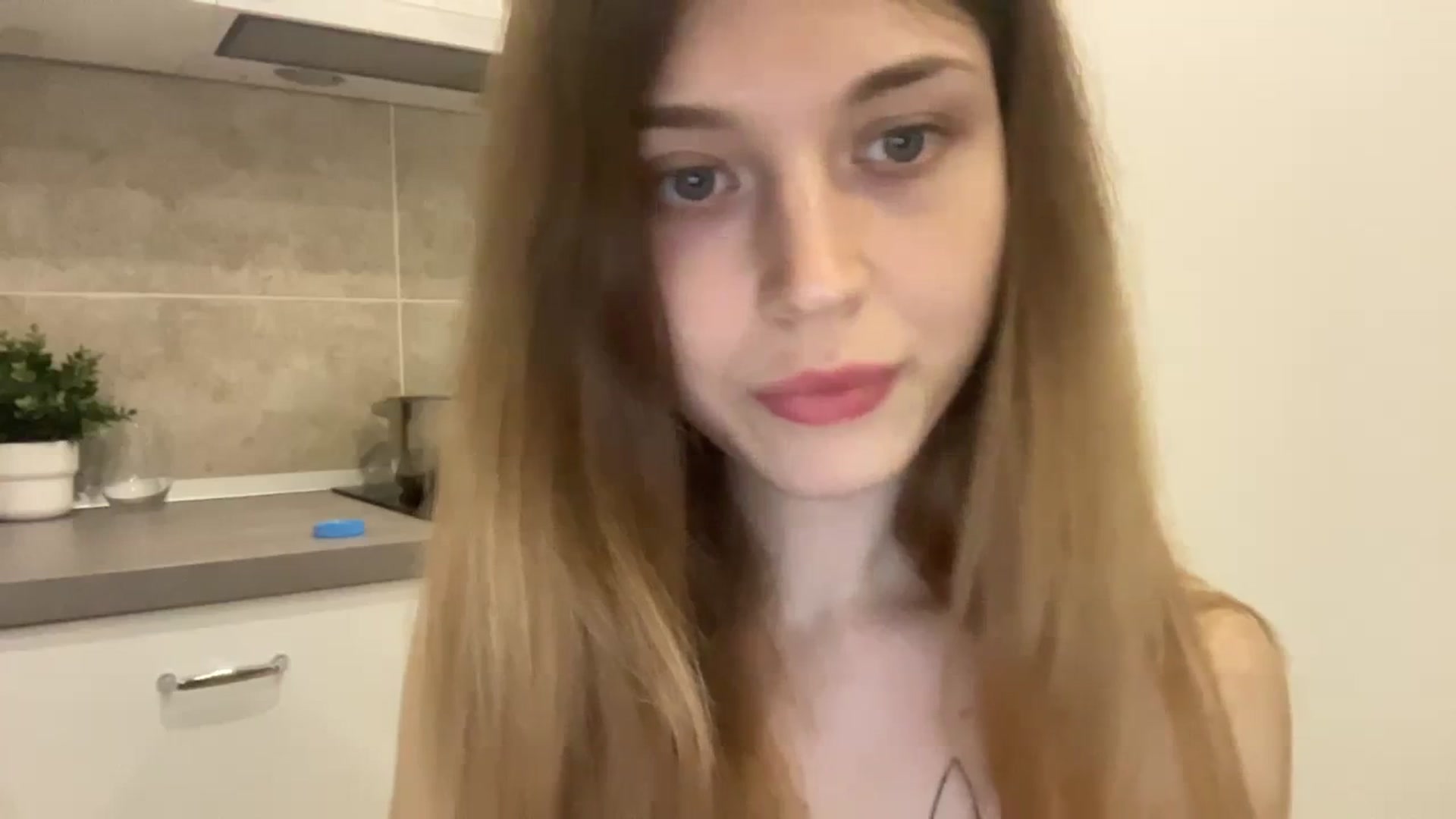 Gallery image thumbnail from Coconut_dream's myfreecams stream on, 09/02/2023, 08:17 image 17 of 20