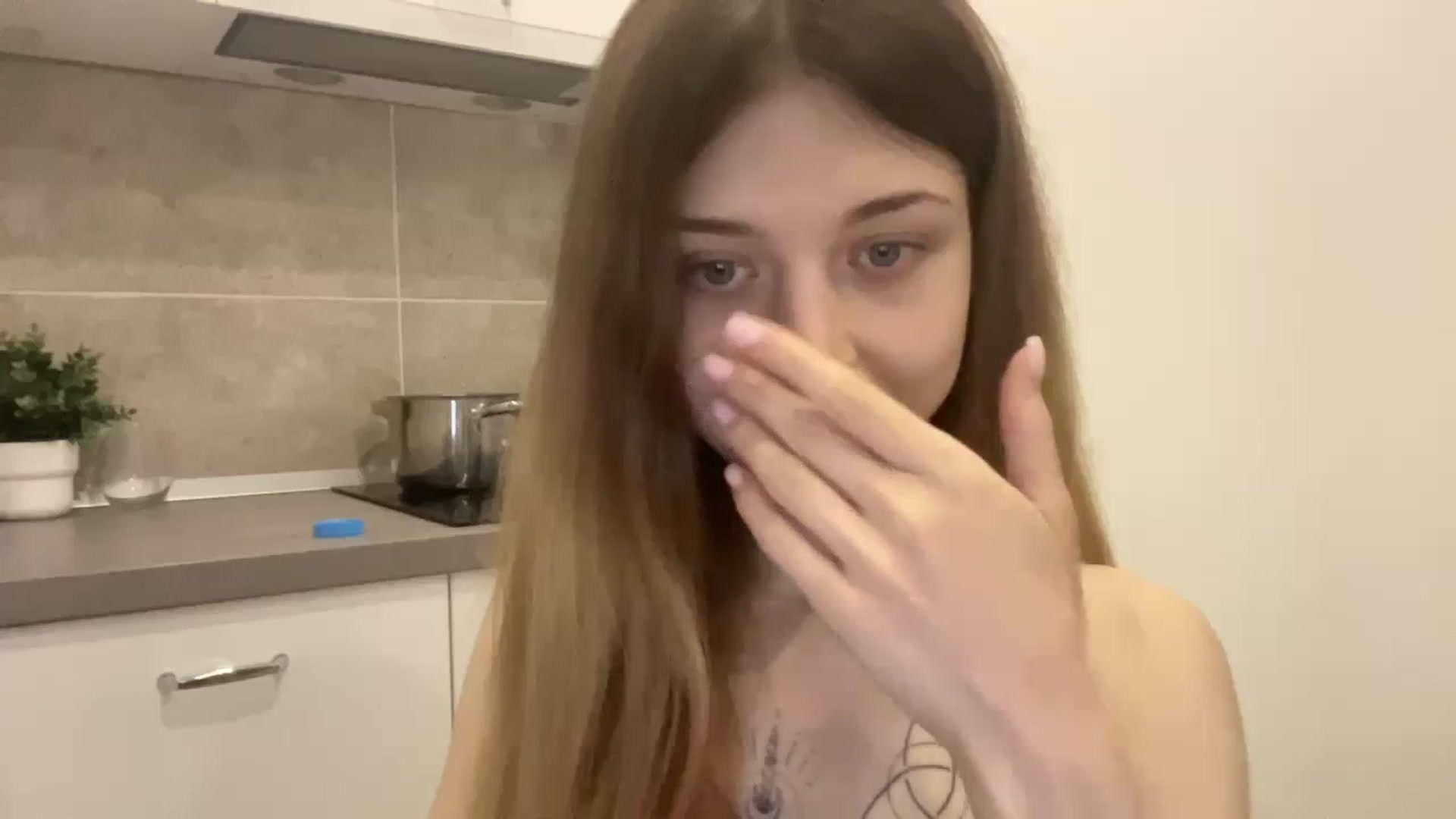 Gallery image thumbnail from Coconut_dream's myfreecams stream on, 09/02/2023, 08:48 image 5 of 20