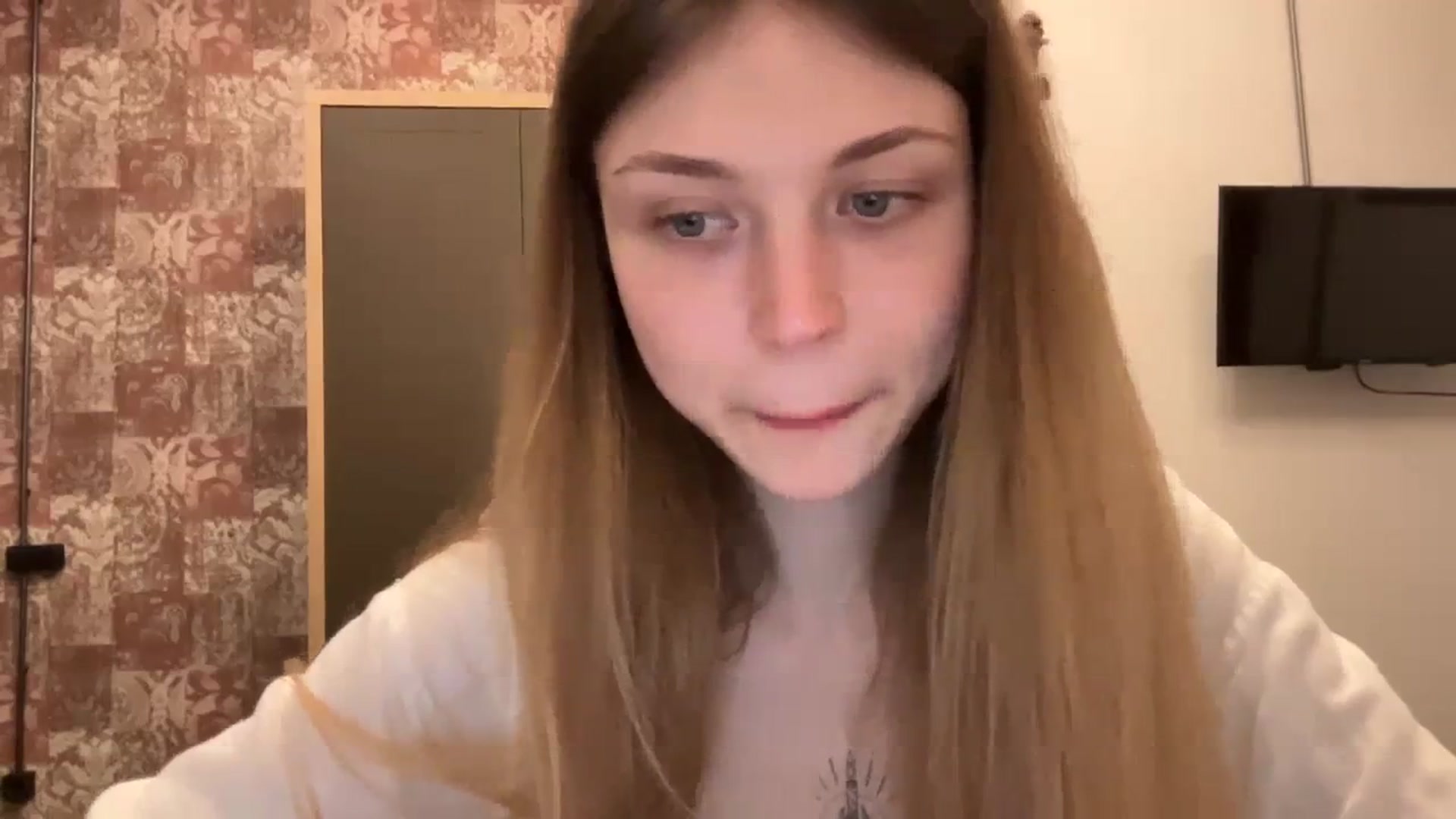 Gallery image thumbnail from Coconut_dream's myfreecams stream on, 09/07/2023, 17:52 image 2 of 20