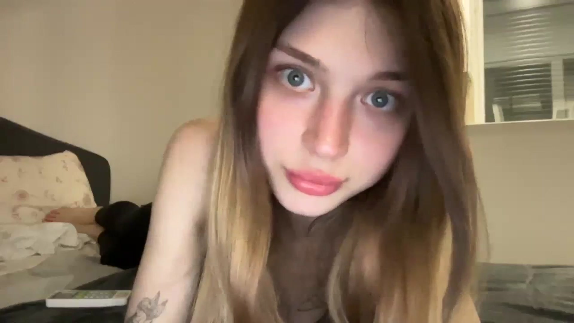 Gallery image thumbnail from Coconut_dream's myfreecams stream on, 09/10/2023, 18:06 image 4 of 20