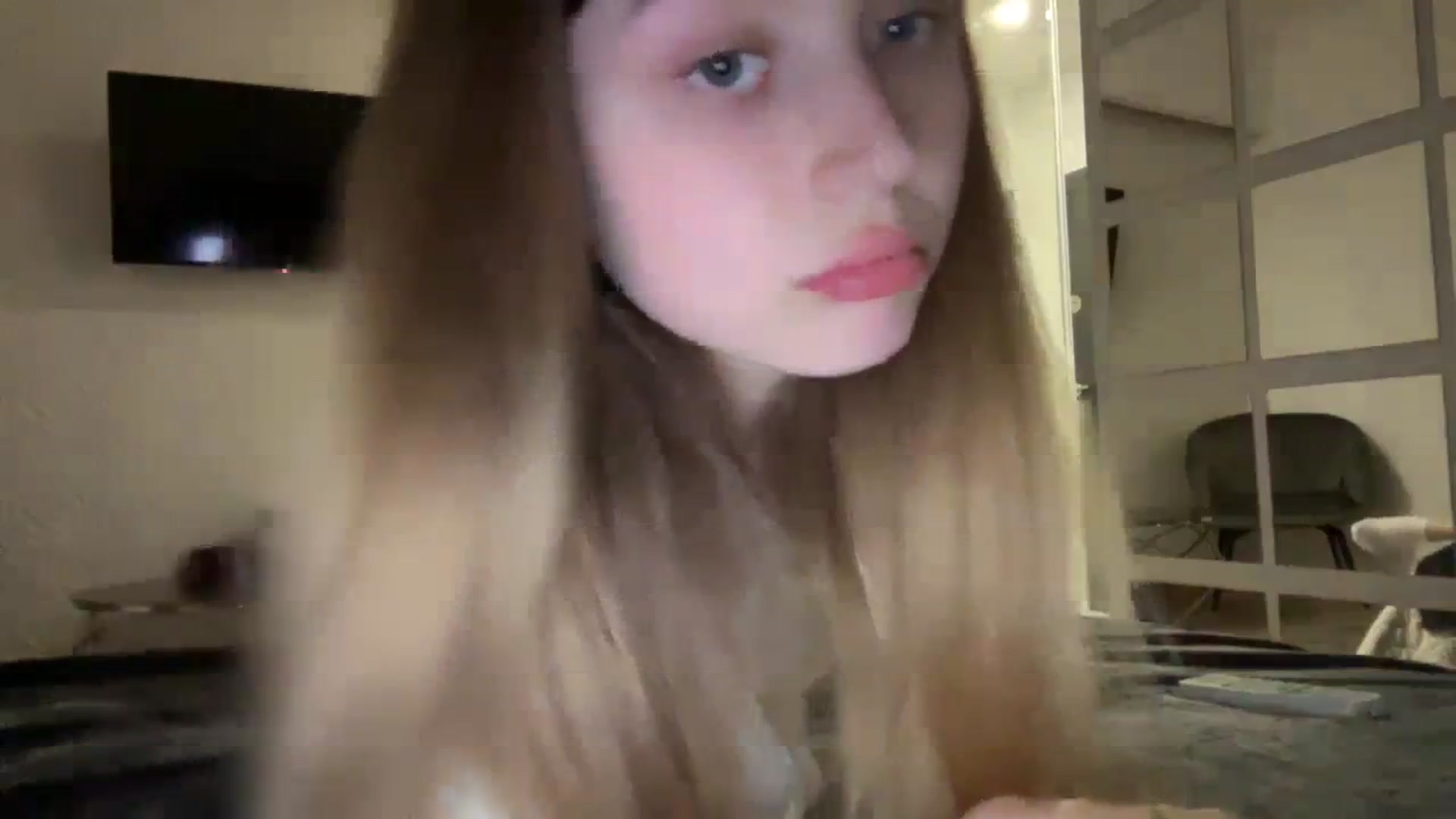 Gallery image thumbnail from Coconut_dream's myfreecams stream on, 09/15/2023, 18:27 image 5 of 20