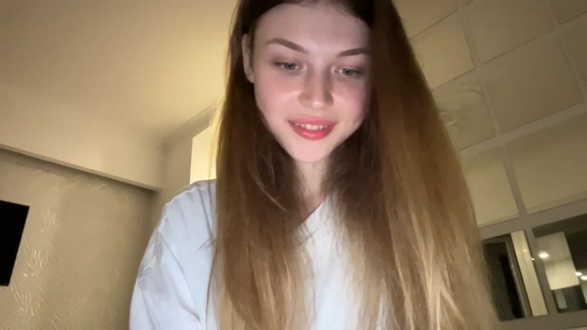 Gallery image thumbnail from Coconut_dream's myfreecams stream on, 09/15/2023, 18:27 image 13 of 20