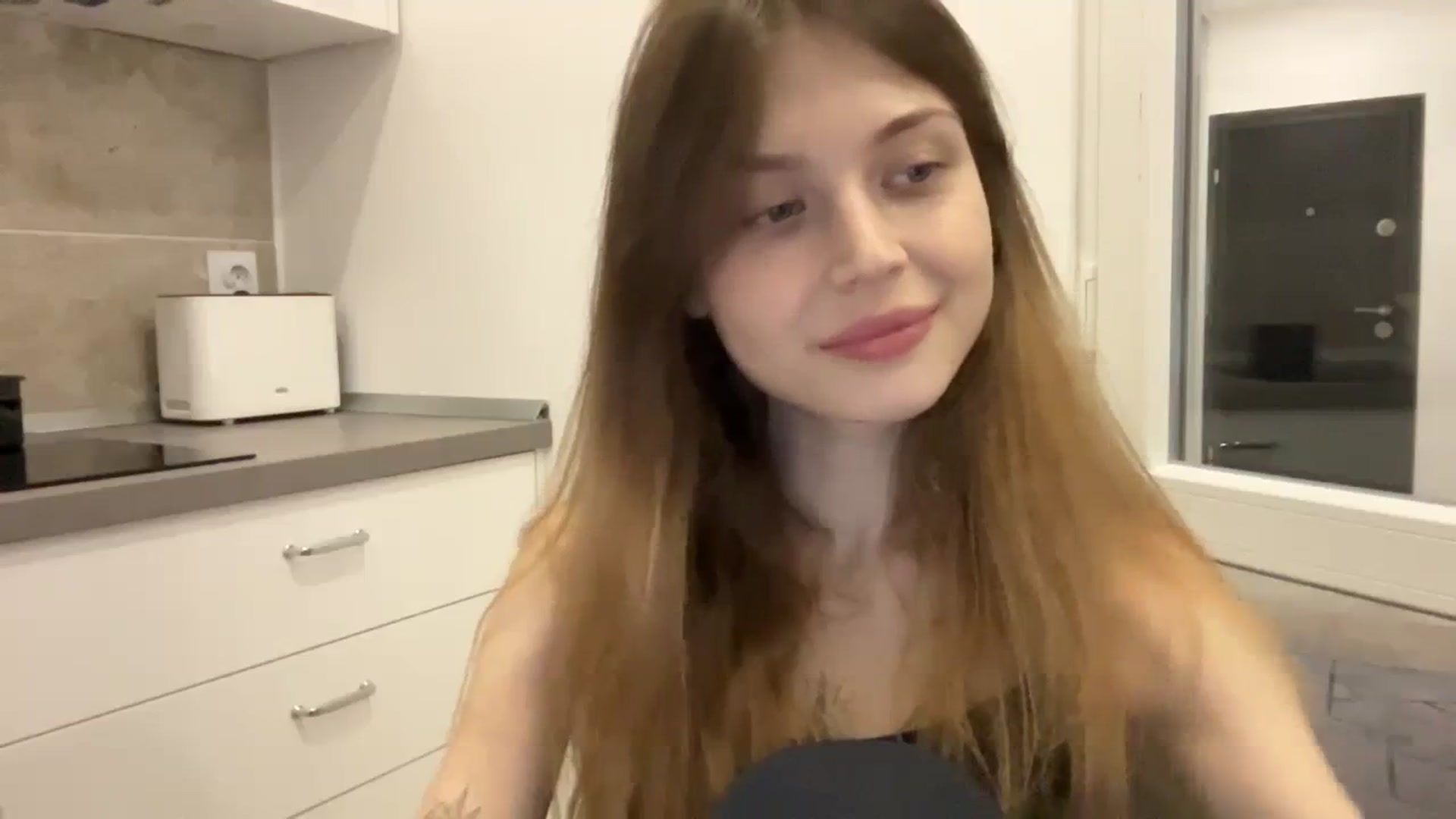 Gallery image thumbnail from Coconut_dream's myfreecams stream on, 09/17/2023, 10:02 image 7 of 20