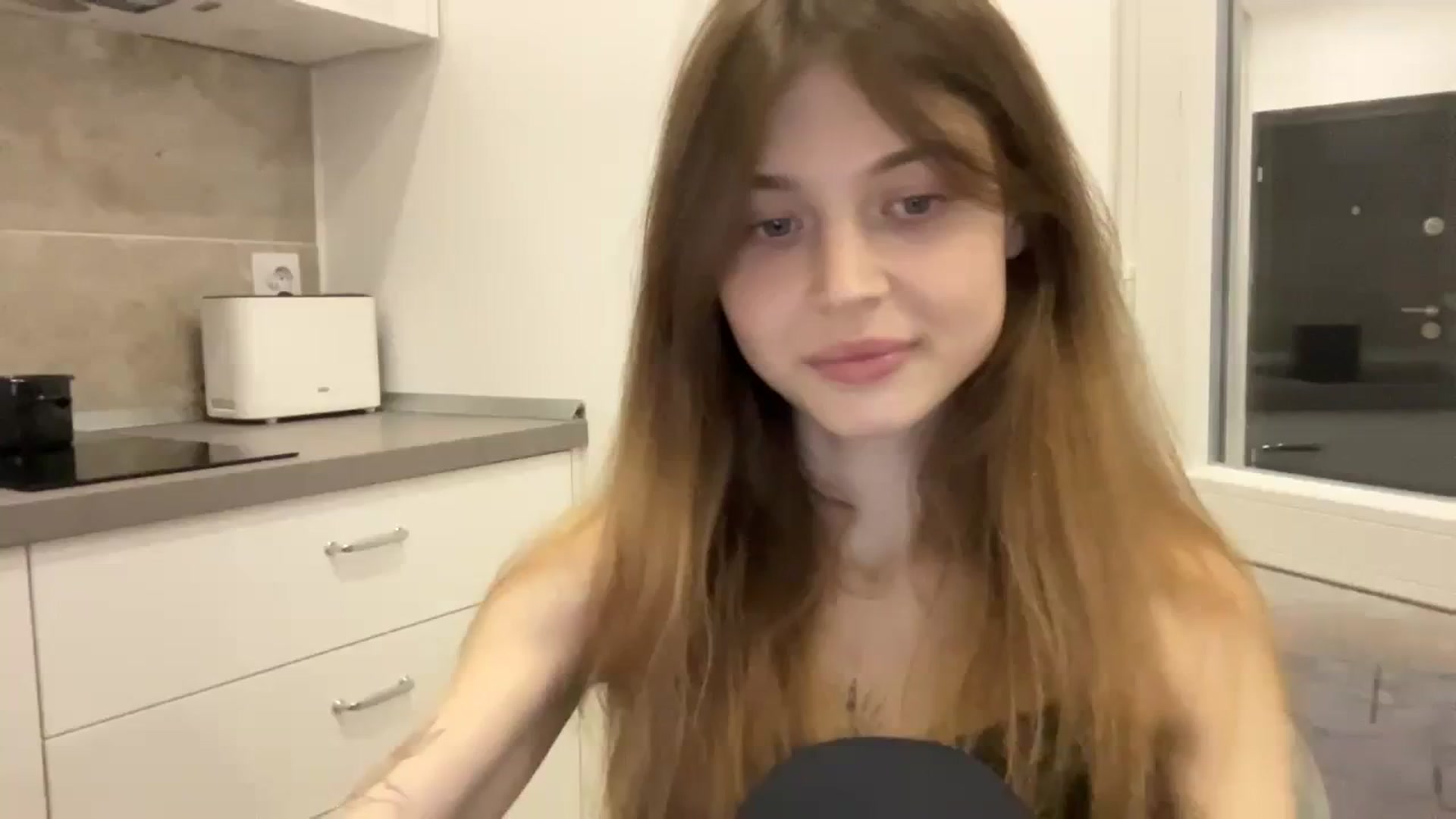 Gallery image thumbnail from Coconut_dream's myfreecams stream on, 09/17/2023, 10:02 image 8 of 20