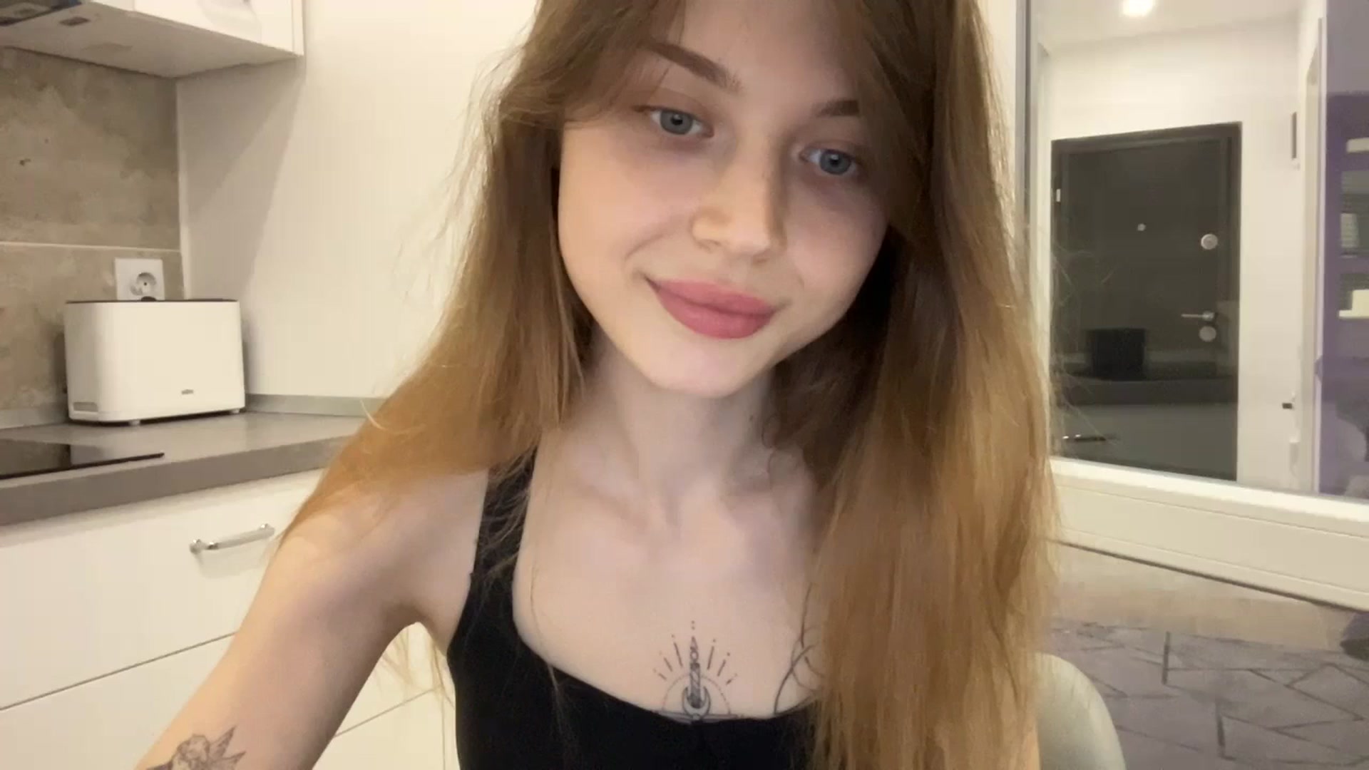 Gallery image thumbnail from Coconut_dream's myfreecams stream on, 09/17/2023, 10:02 image 13 of 20