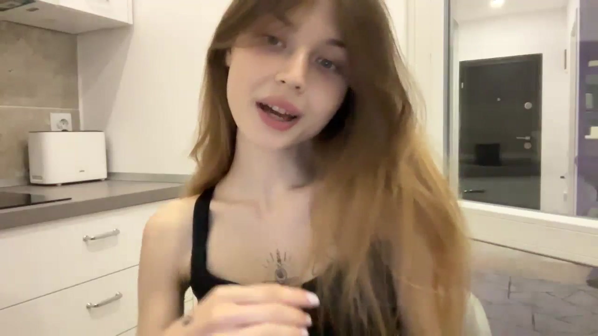 Gallery image thumbnail from Coconut_dream's myfreecams stream on, 09/17/2023, 10:02 image 12 of 20