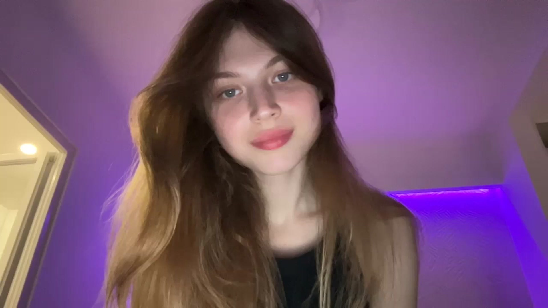 Gallery image thumbnail from Coconut_dream's myfreecams stream on, 09/17/2023, 17:58 image 13 of 20