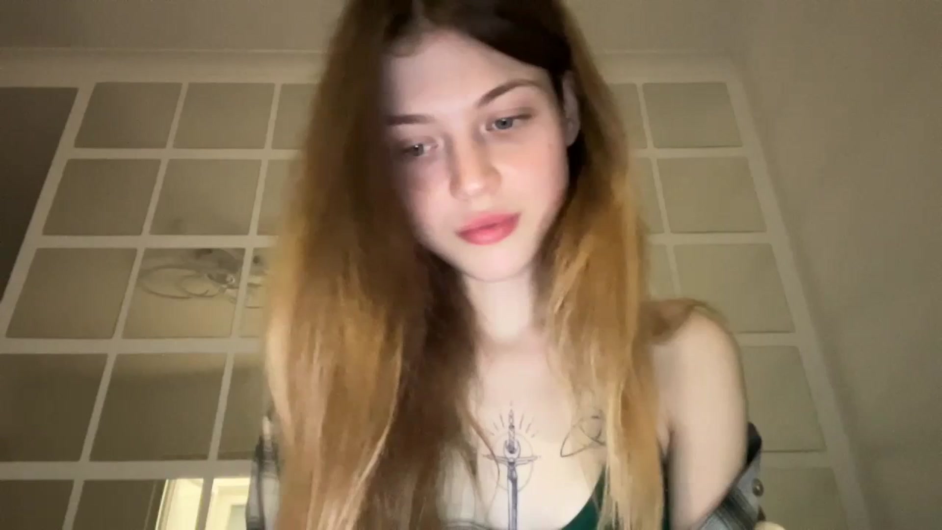 Gallery image thumbnail from Coconut_dream's myfreecams stream on, 09/19/2023, 08:03 image 1 of 20