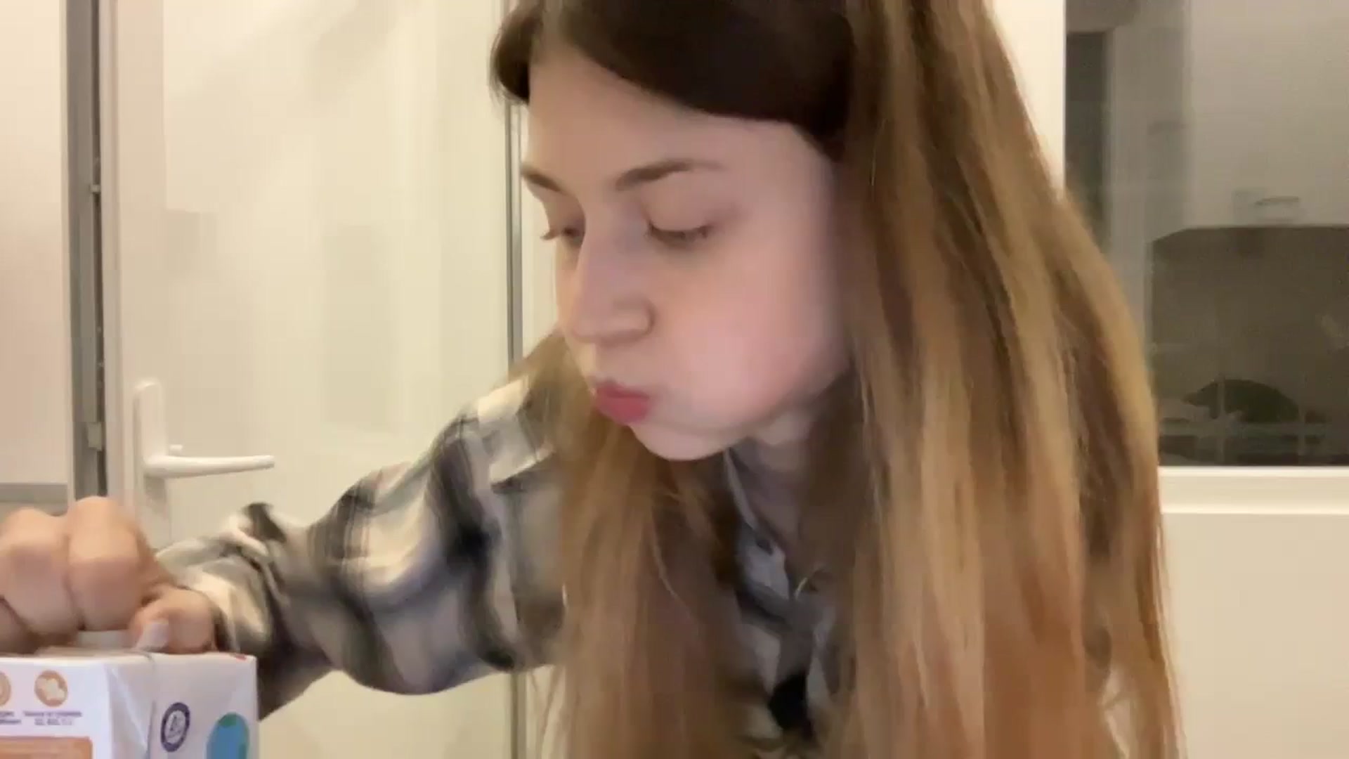Gallery image thumbnail from Coconut_dream's myfreecams stream on, 09/19/2023, 09:02 image 18 of 20