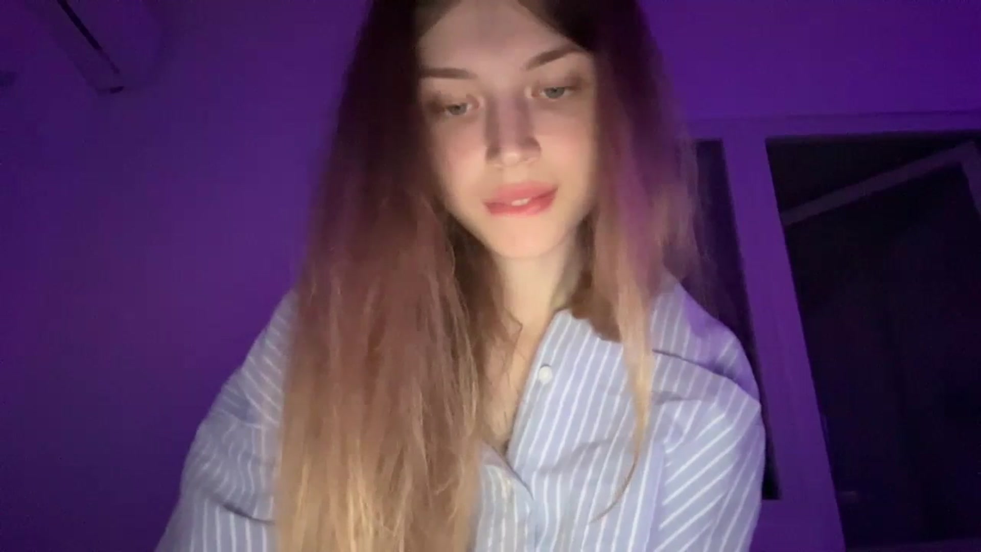 Gallery image thumbnail from Coconut_dream's myfreecams stream on, 09/23/2023, 21:12 image 20 of 20