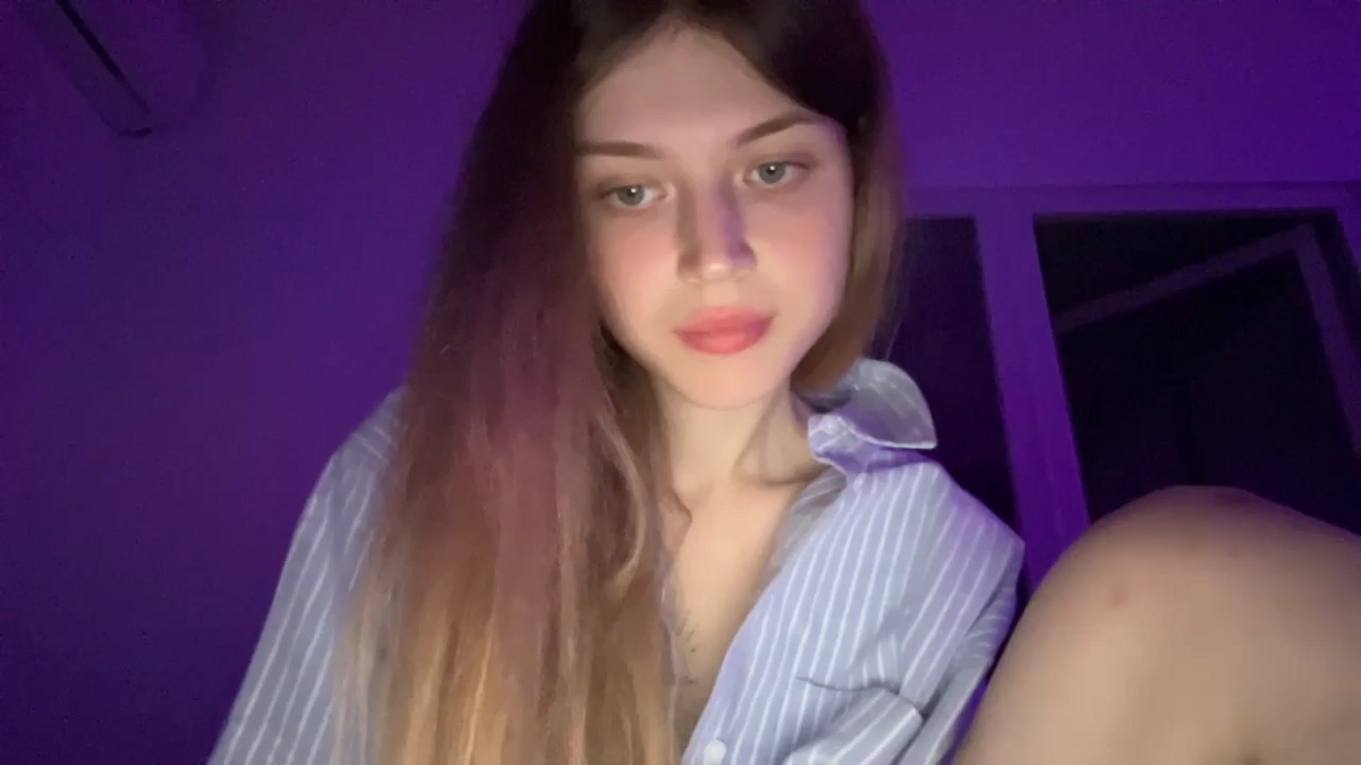 Gallery image thumbnail from Coconut_dream's myfreecams stream on, 09/23/2023, 21:12 image 12 of 20