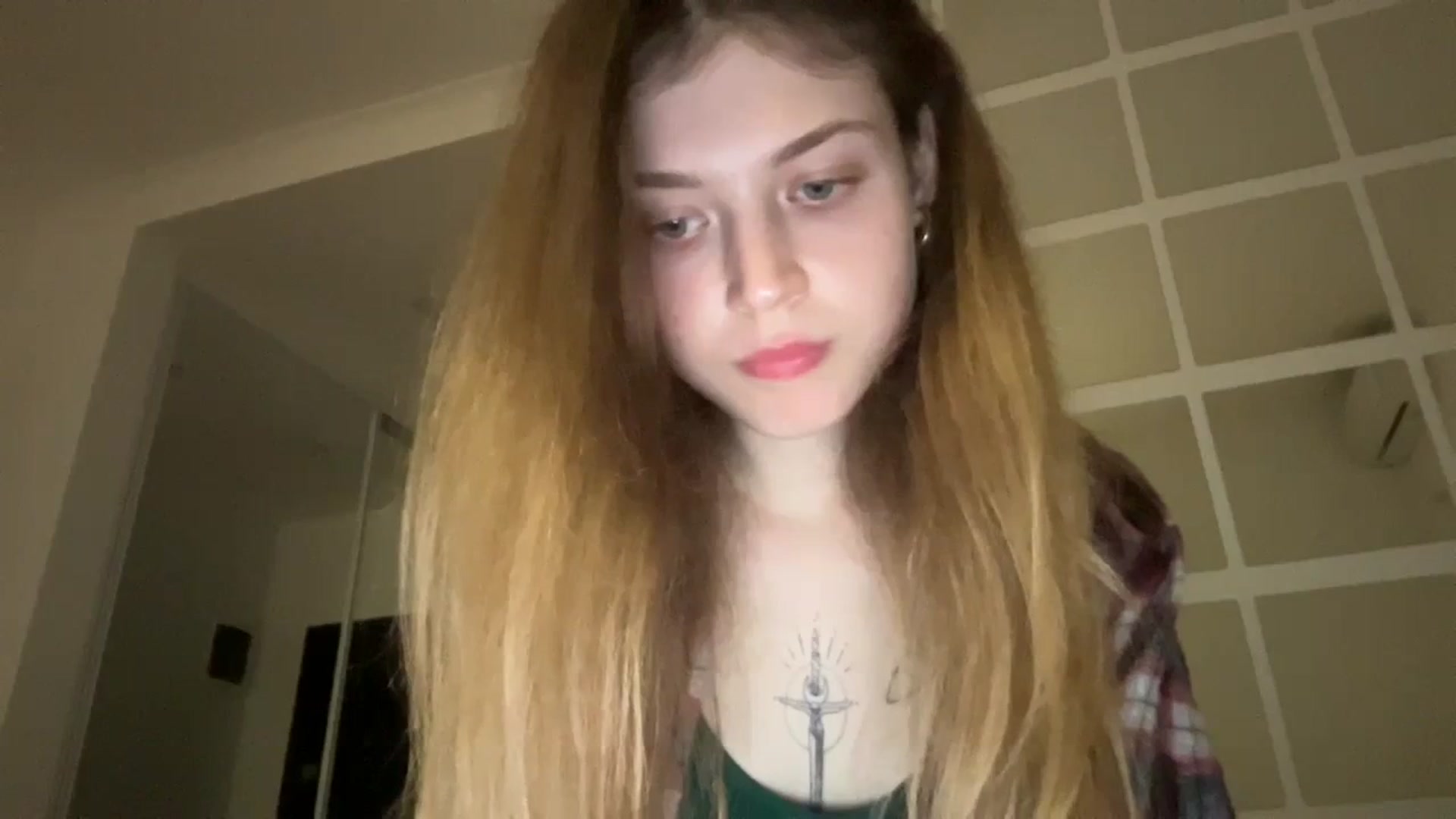 Gallery image thumbnail from Coconut_dream's myfreecams stream on, 09/24/2023, 19:27 image 18 of 20