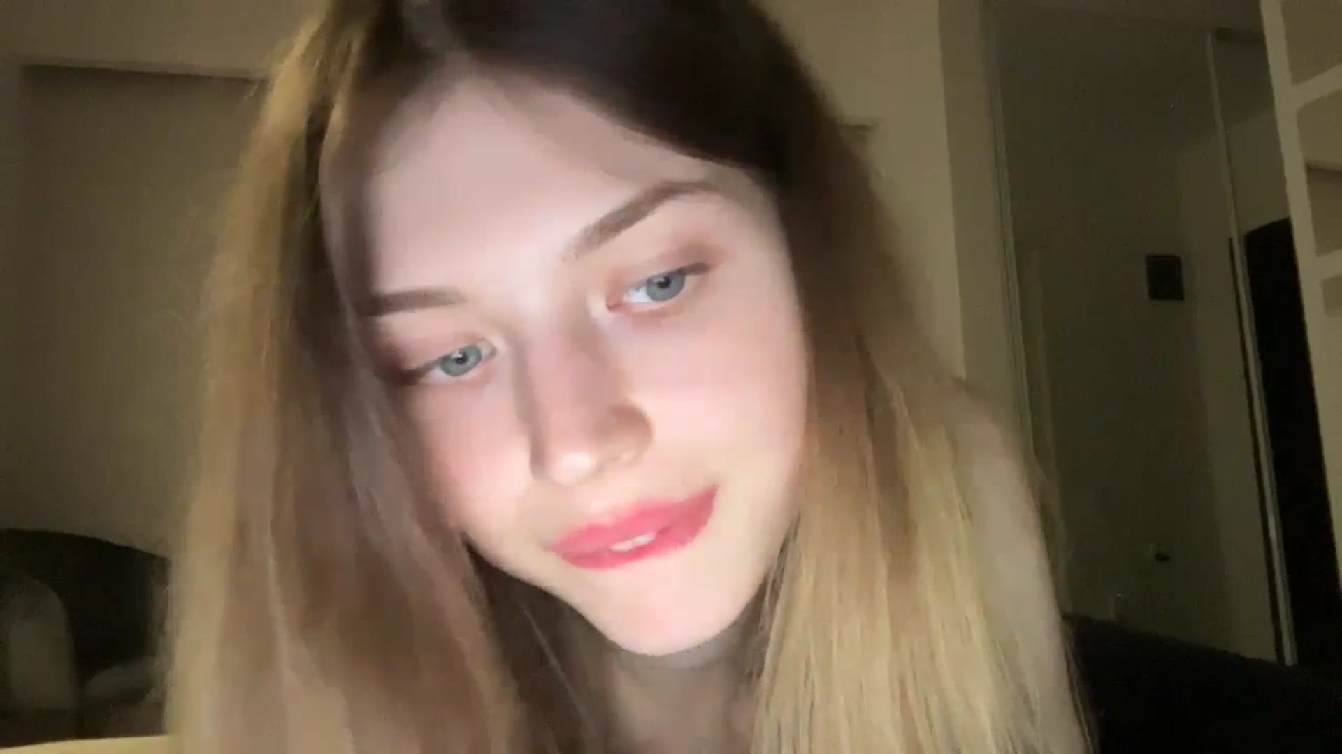 Gallery image thumbnail from Coconut_dream's myfreecams stream on, 09/26/2023, 20:08 image 11 of 20