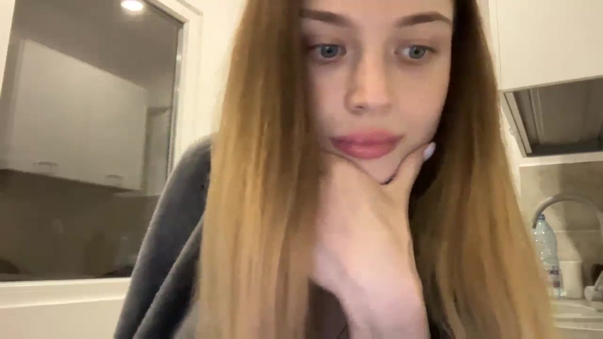 Gallery image thumbnail from Coconut_dream's myfreecams stream on, 09/29/2023, 07:28 image 15 of 20