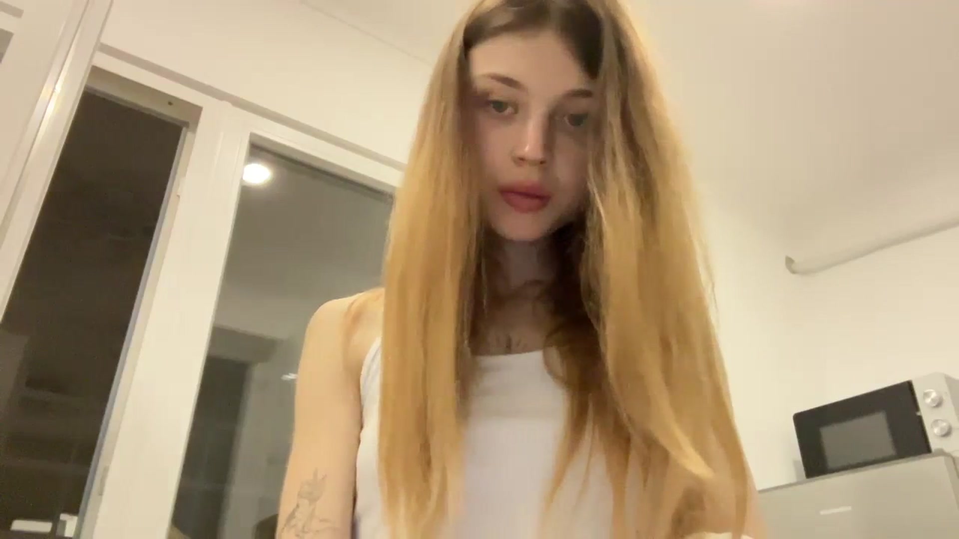 Gallery image thumbnail from Coconut_dream's myfreecams stream on, 09/30/2023, 15:37 image 3 of 20