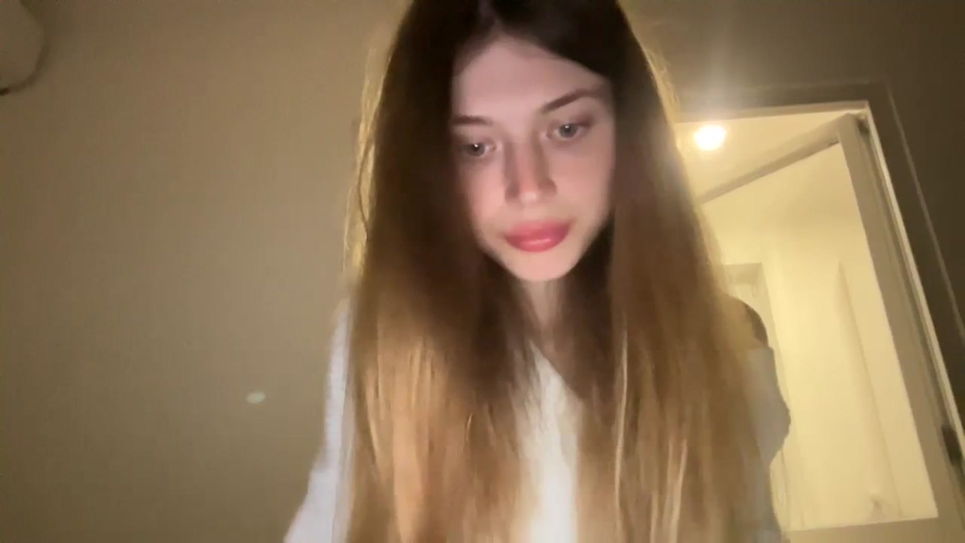 Gallery image thumbnail from Coconut_dream's myfreecams stream on, 10/03/2023, 16:32 image 11 of 20