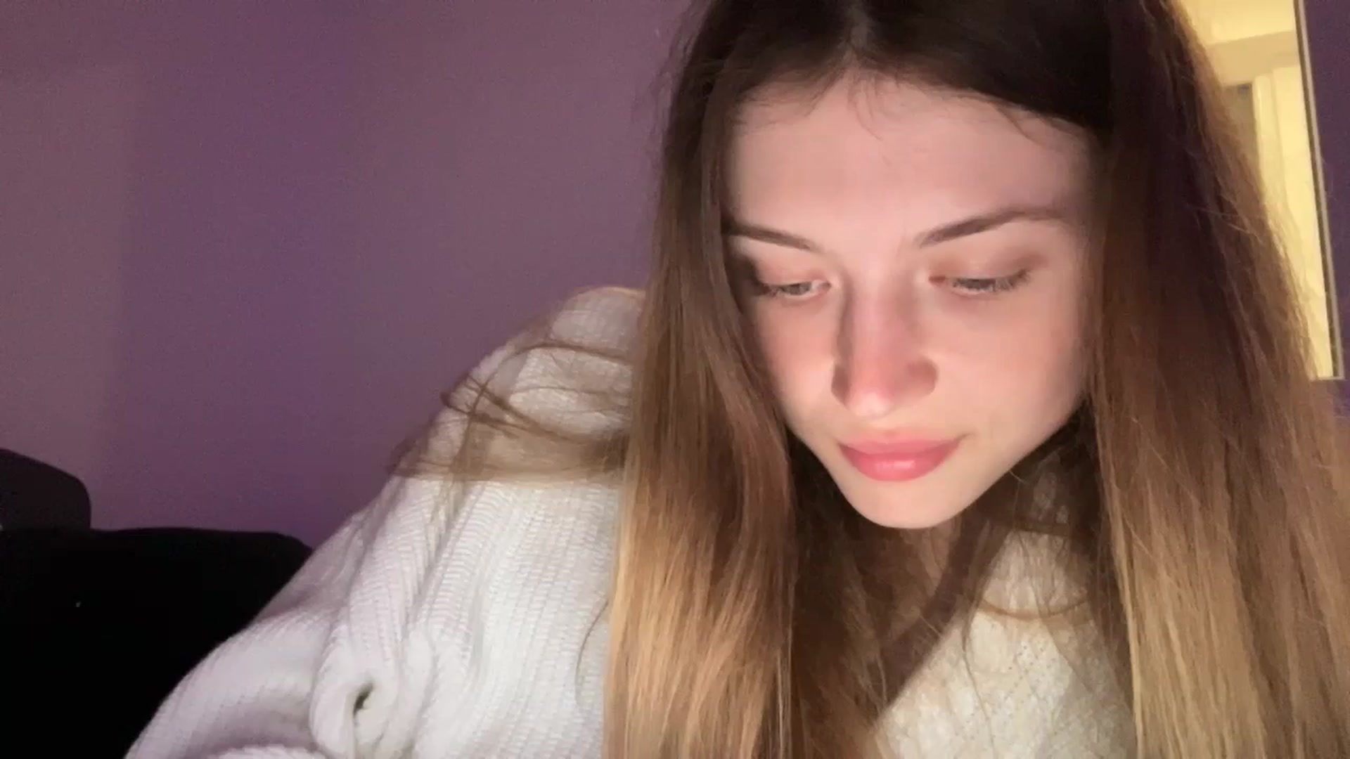 Gallery image thumbnail from Coconut_dream's myfreecams stream on, 10/04/2023, 16:34 image 2 of 20