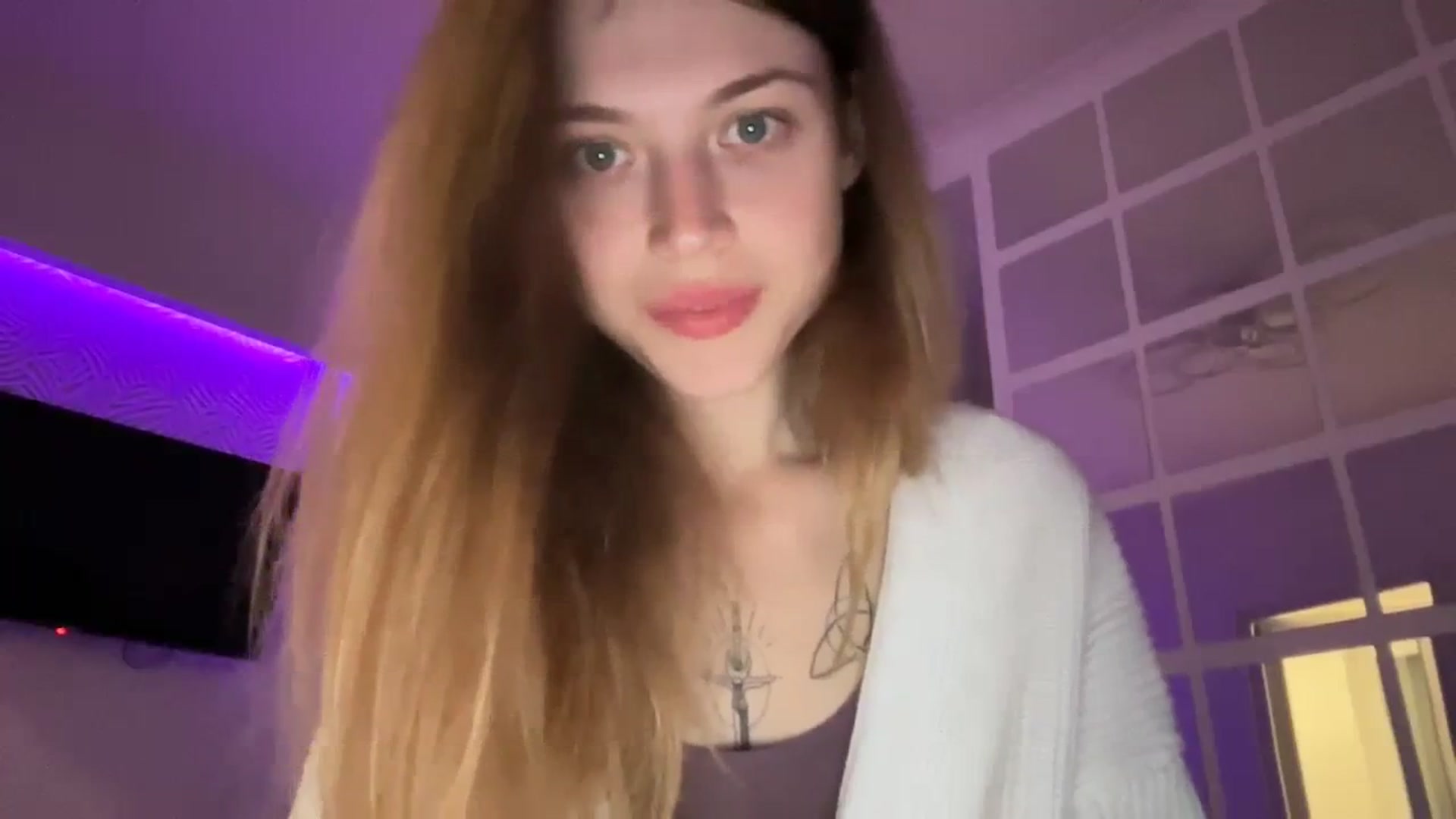Gallery image thumbnail from Coconut_dream's myfreecams stream on, 10/04/2023, 17:45 image 20 of 20