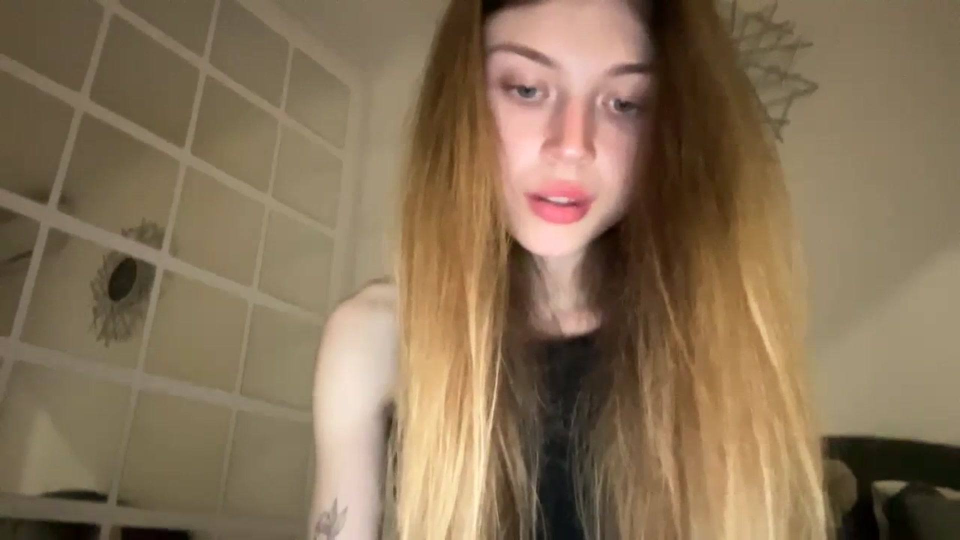 Gallery image thumbnail from Coconut_dream's myfreecams stream on, 10/05/2023, 18:26 image 2 of 20