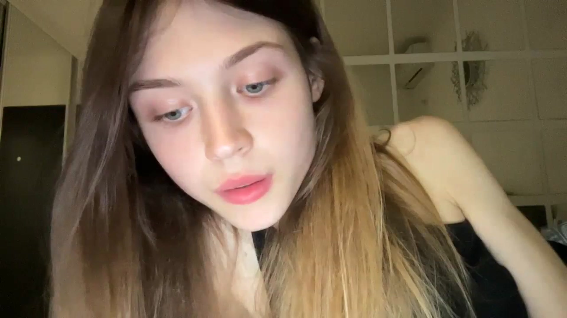 Gallery image thumbnail from Coconut_dream's myfreecams stream on, 10/05/2023, 19:06 image 16 of 20