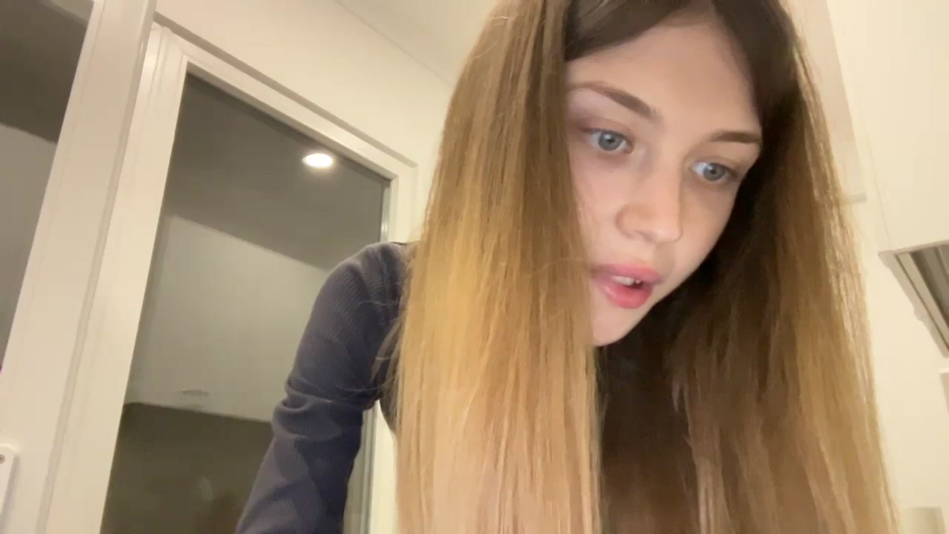 Gallery image thumbnail from Coconut_dream's myfreecams stream on, 10/07/2023, 07:49 image 3 of 20