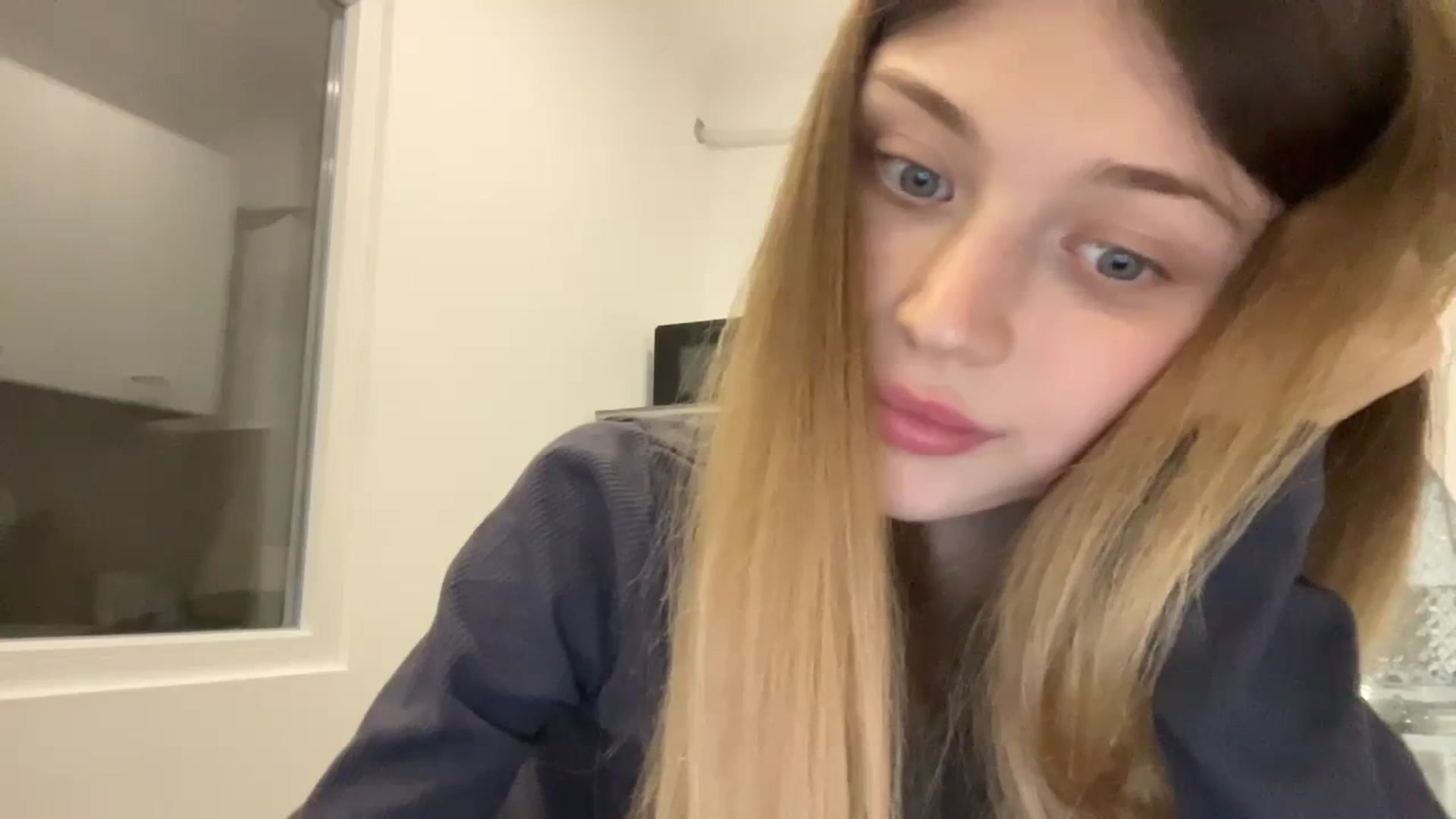 Gallery image thumbnail from Coconut_dream's myfreecams stream on, 10/07/2023, 07:49 image 5 of 20