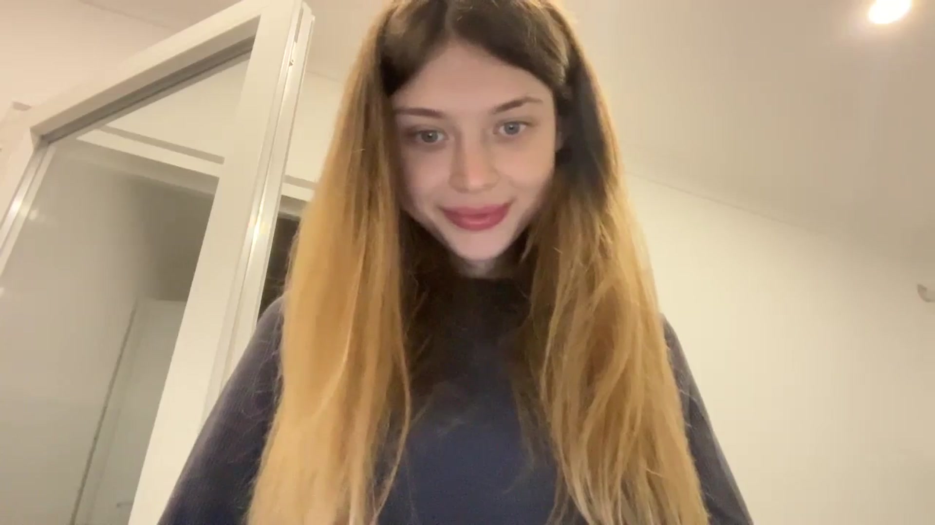 Gallery image thumbnail from Coconut_dream's myfreecams stream on, 10/07/2023, 07:49 image 19 of 20